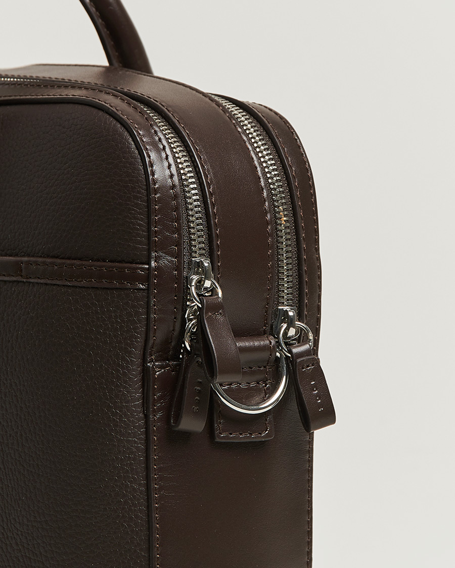 Mies | Laukut | Tiger of Sweden | Burin Grained Leather Briefcase Dark Brown