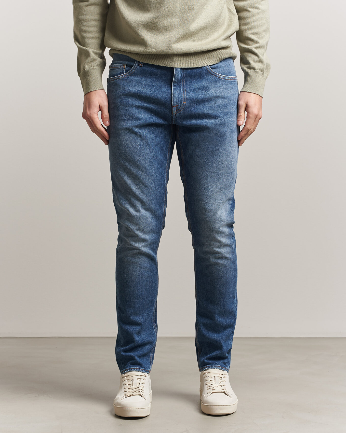 Mies | Farkut | Tiger of Sweden | Pistolero Jeans Medium Blue