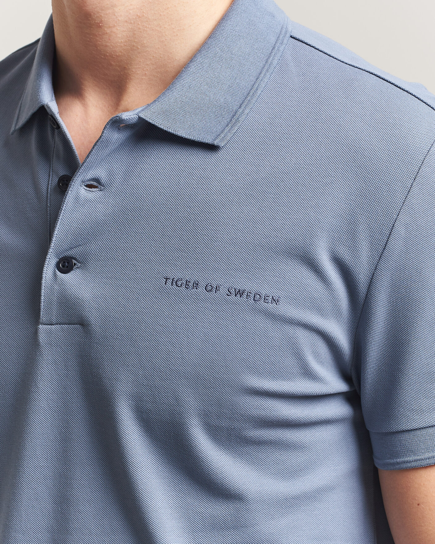 Mies | Pikeet | Tiger of Sweden | Darios Polo Dull Blue