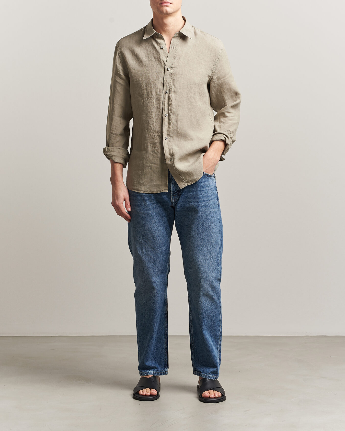 Mies | Kauluspaidat | Tiger of Sweden | Spenser Linen Shirt Mole