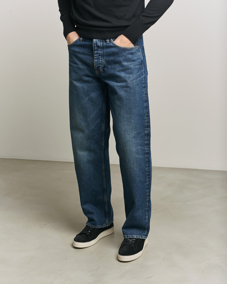 Mies | Tennarit | Tiger of Sweden | Salas 2 Suede Sneaker Black