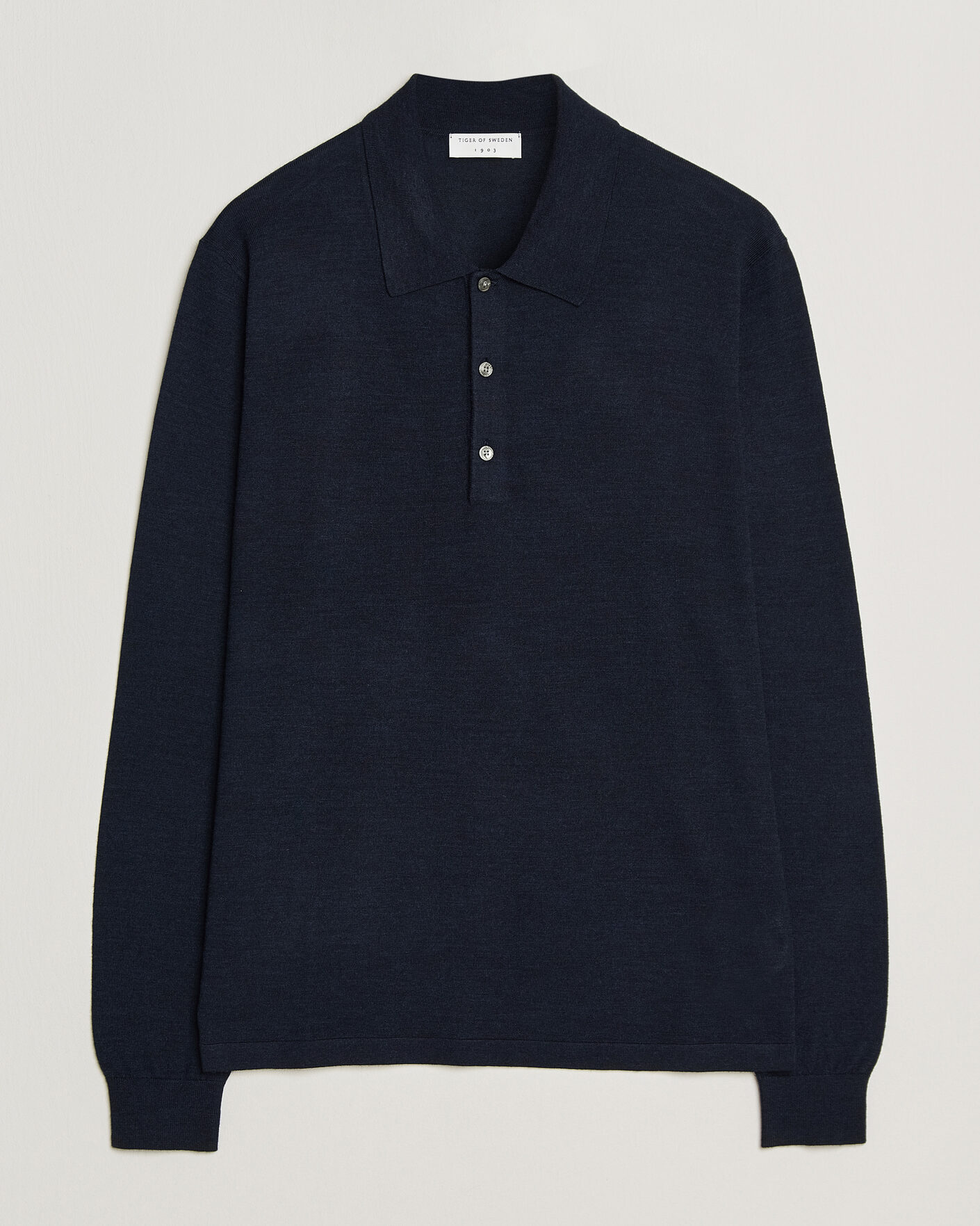 Mies | Puserot | Tiger of Sweden | Eross Merino Knitted Polo Light Ink