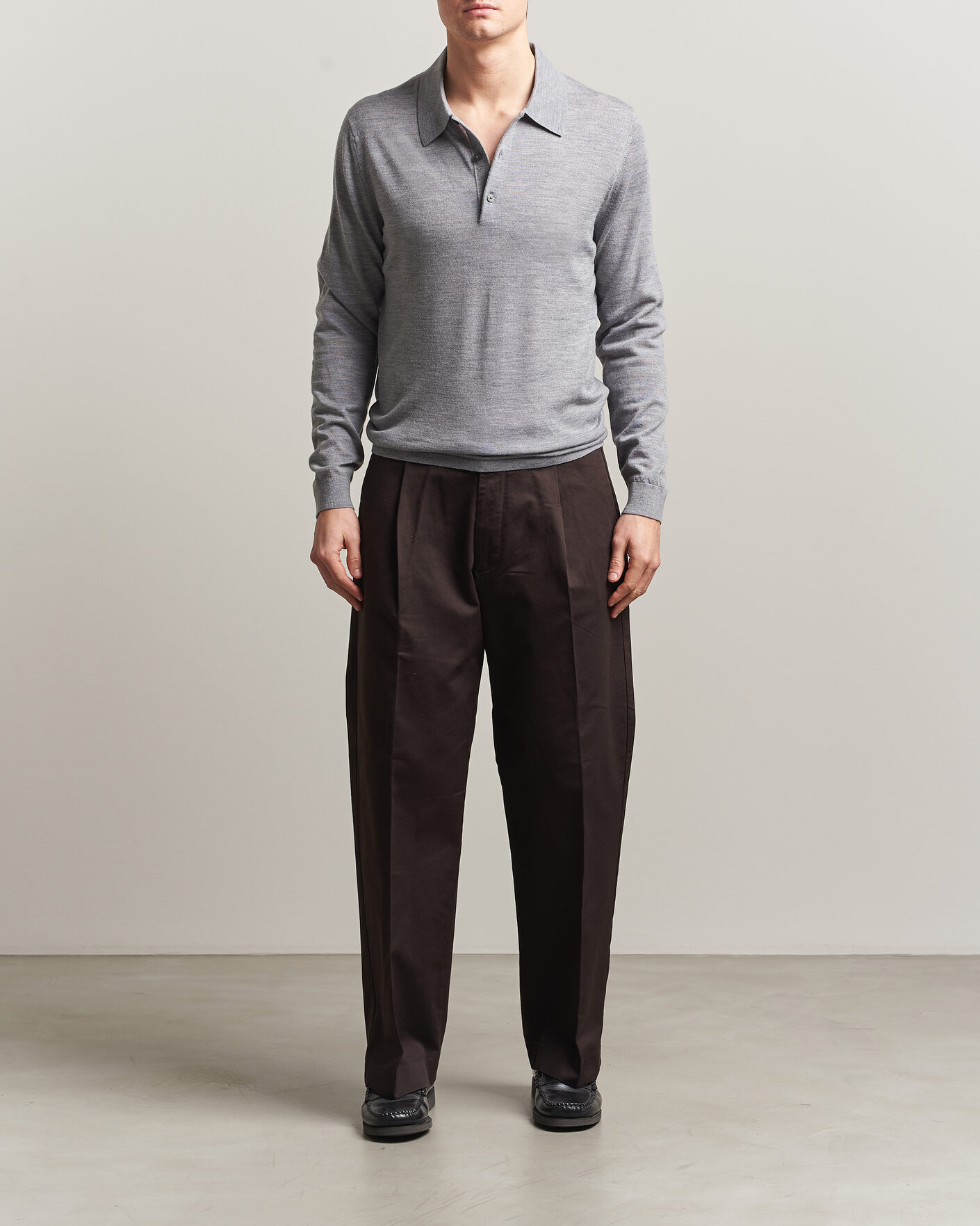 Mies | Puserot | Tiger of Sweden | Eross Merino Knitted Polo Grey Melange