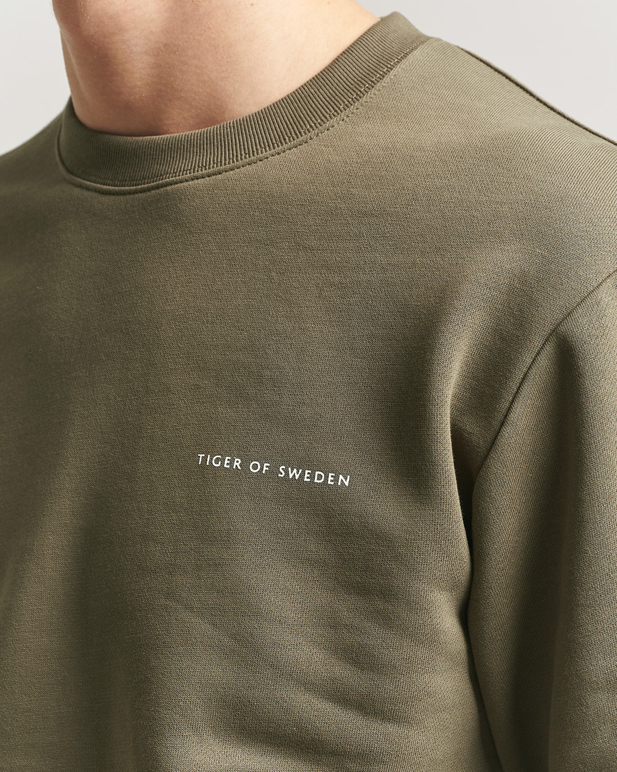 Mies | Puserot | Tiger of Sweden | Emerson Crew Neck Sweatshirt October Sage