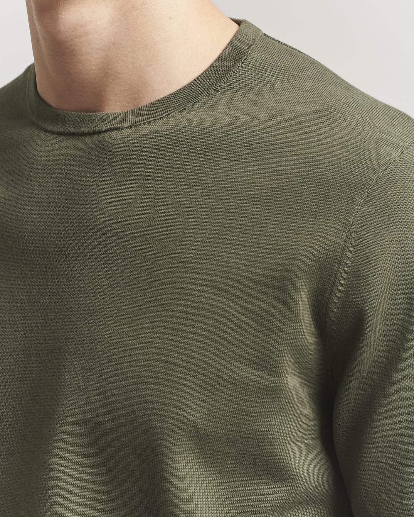 Mies | T-paidat | Tiger of Sweden | Connor Cotton Knitted T-Shirt Kalamata Green
