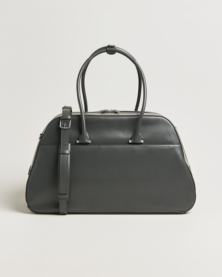 Mies | Laukut | Tiger of Sweden | Navisa Smooth Leather Weekendbag Jet Grey