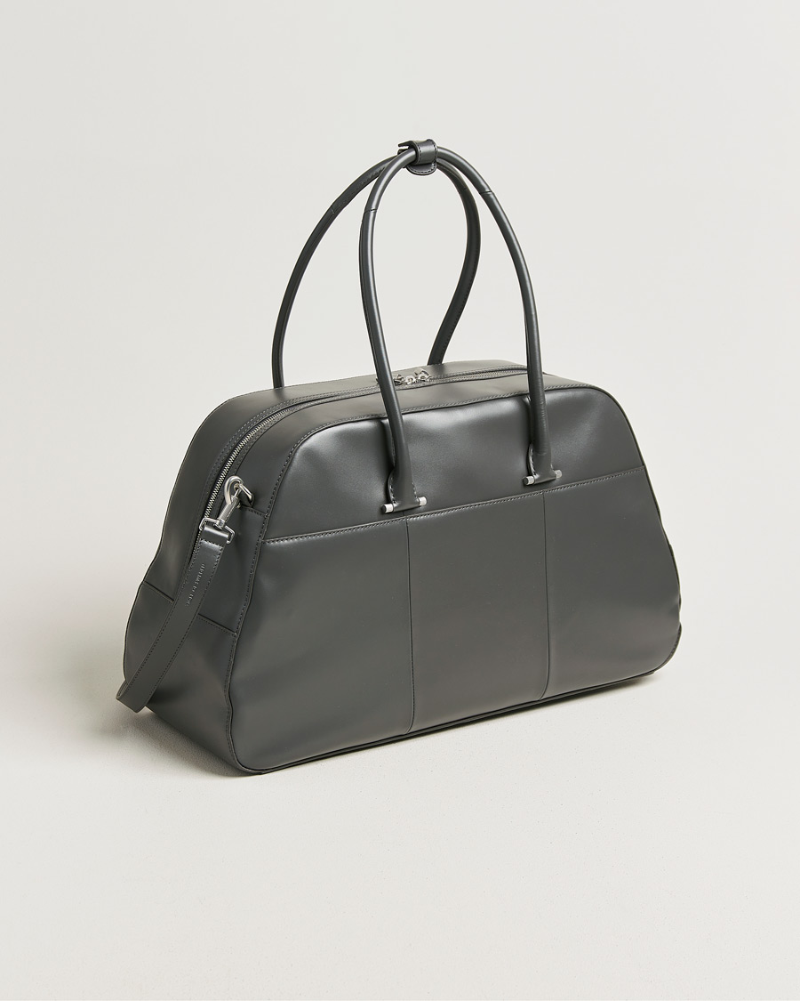 Mies | Laukut | Tiger of Sweden | Navisa Smooth Leather Weekendbag Jet Grey