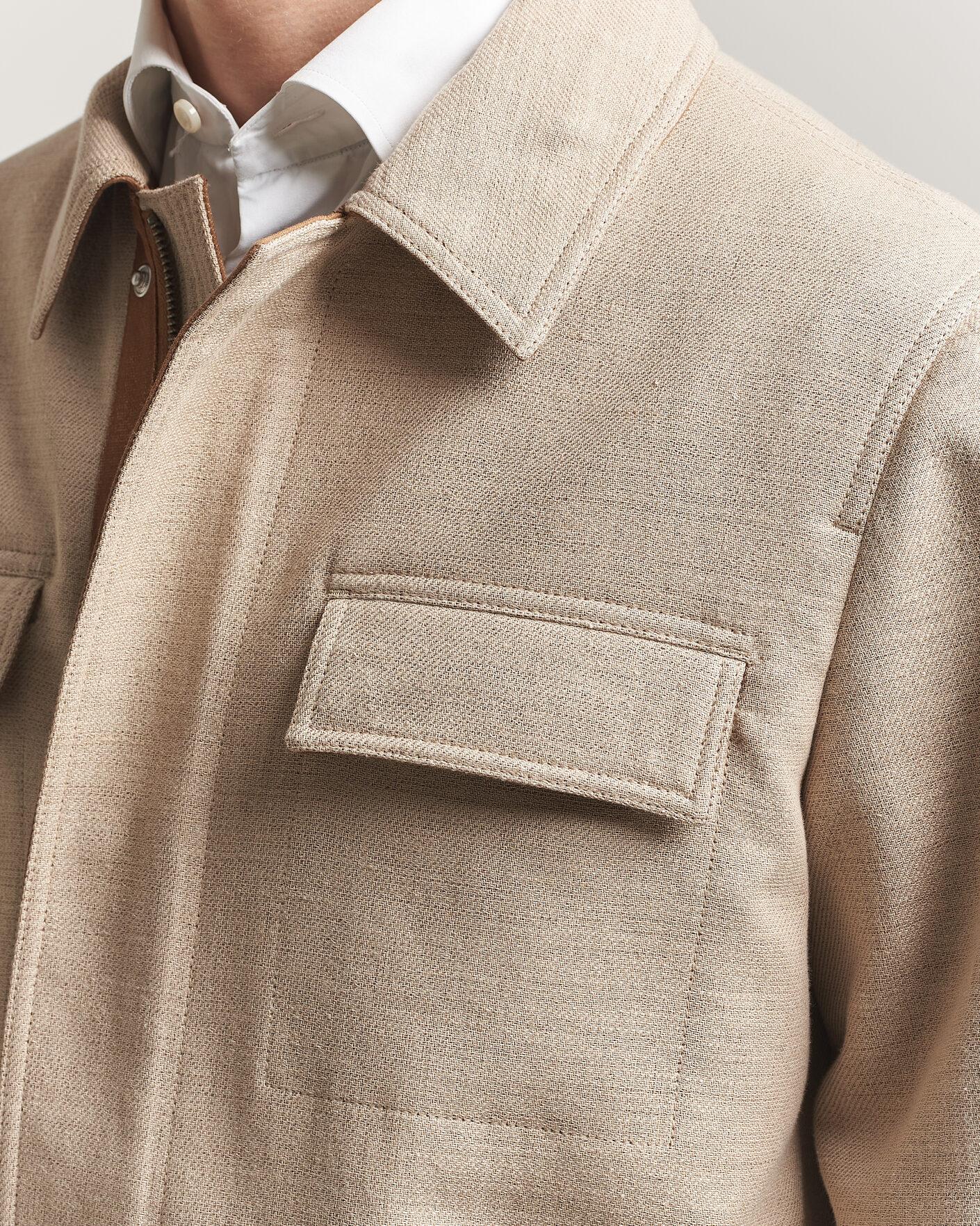 Mies | Takit | Tiger of Sweden | Sandser Cotton/Linen Field Jacket Soft Latte