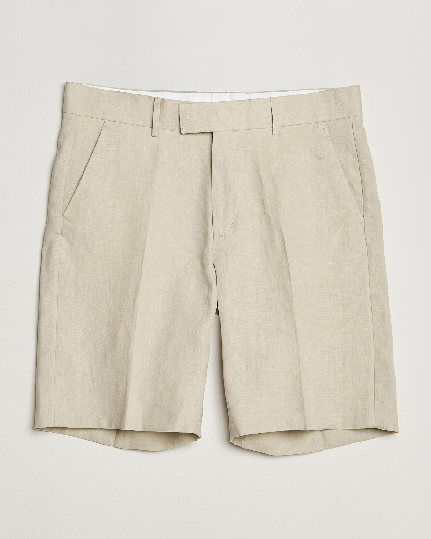 Mies | Shortsit | Tiger of Sweden | Troy Pleated Linen Shorts Cream Sand