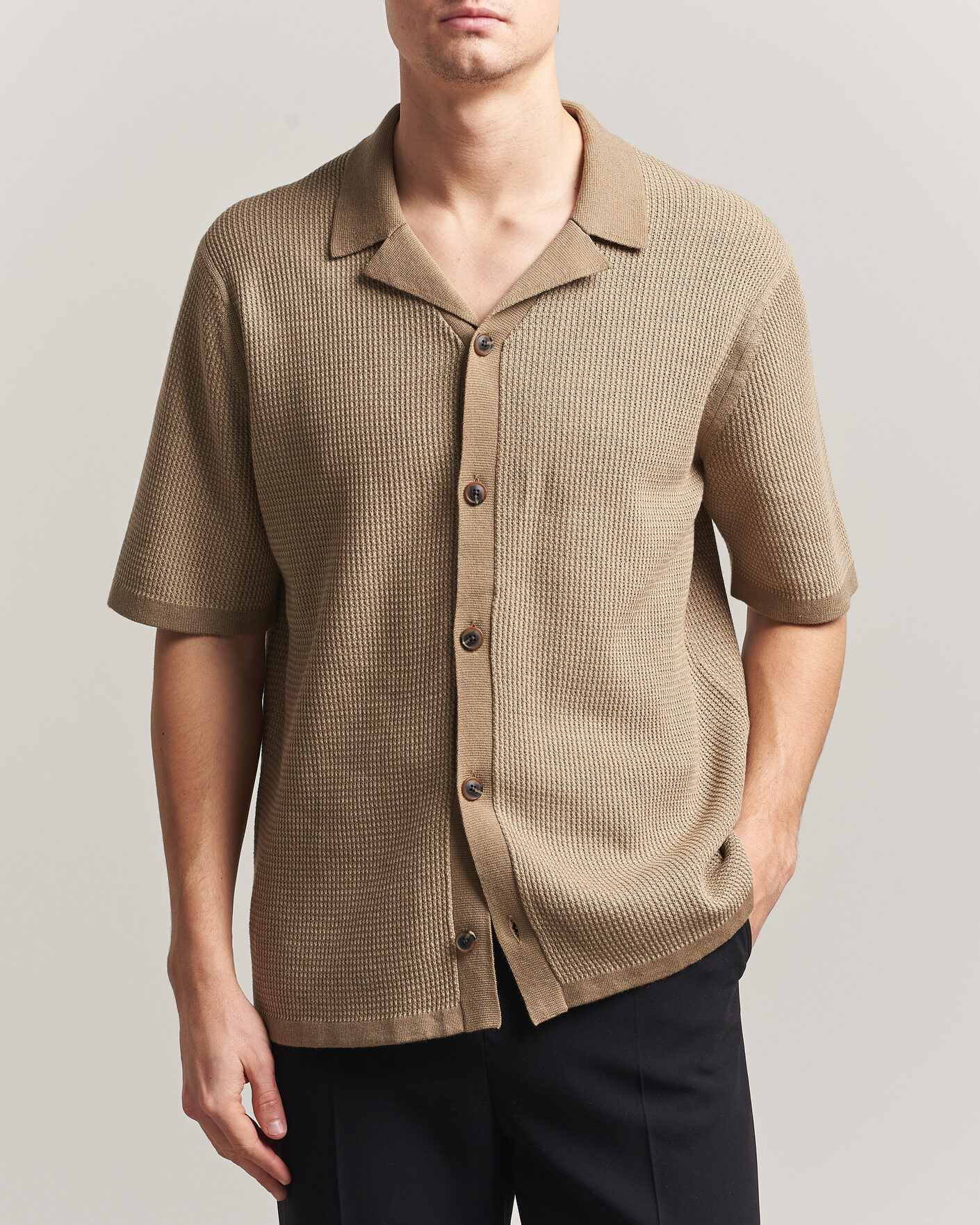Mies | Kauluspaidat | Tiger of Sweden | River Knitted Short Sleeve Shirt Umber Brown