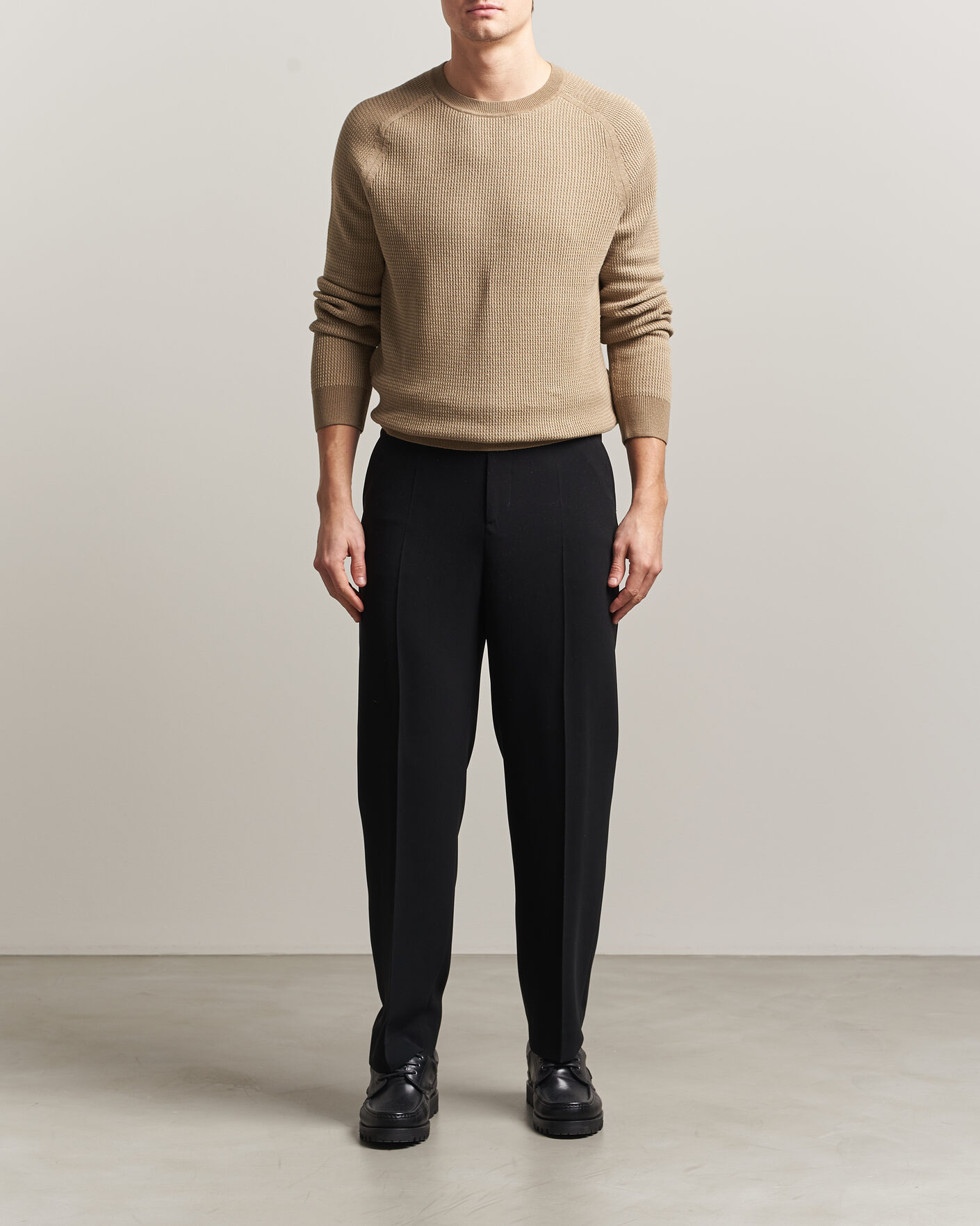 Mies | Puserot | Tiger of Sweden | Martin Knitted Sweater Umber Brown