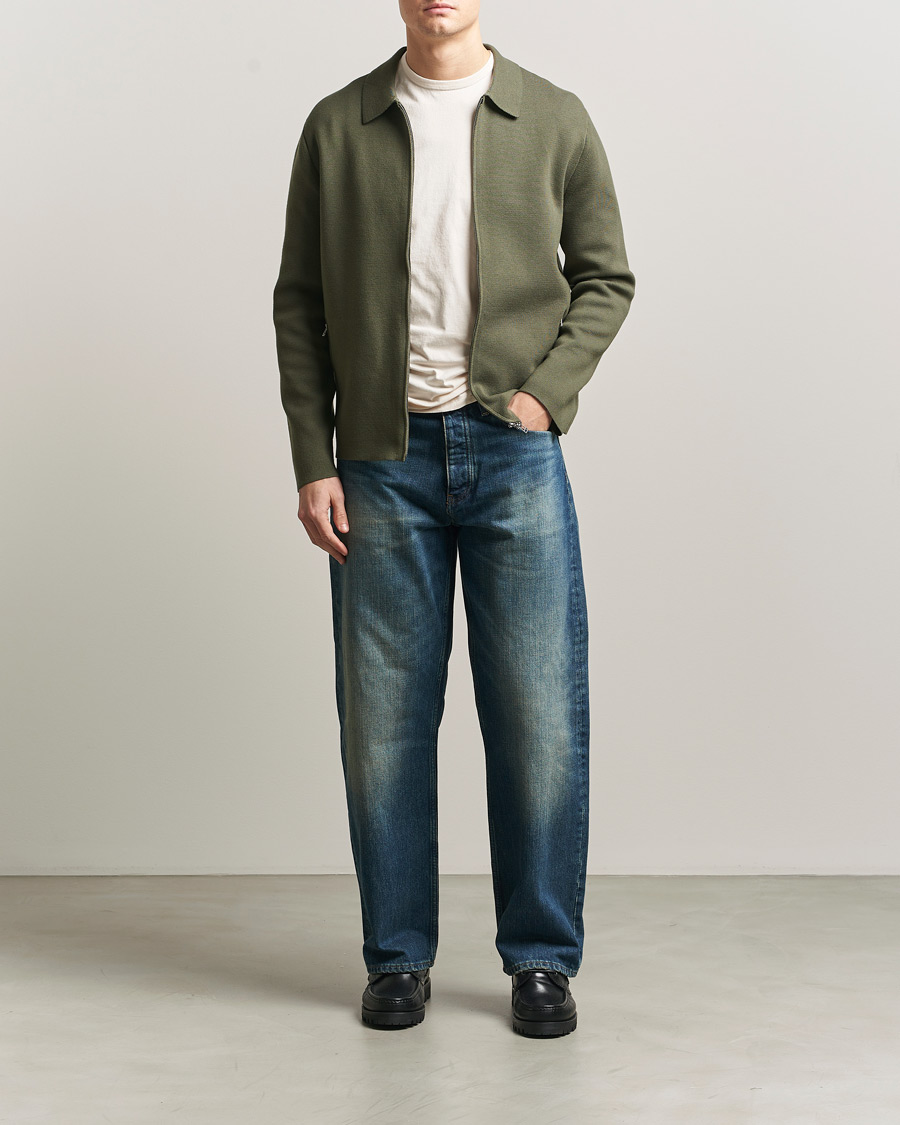 Mies | Puserot | Tiger of Sweden | Celyn Knitted Full Zip Kalamata Green