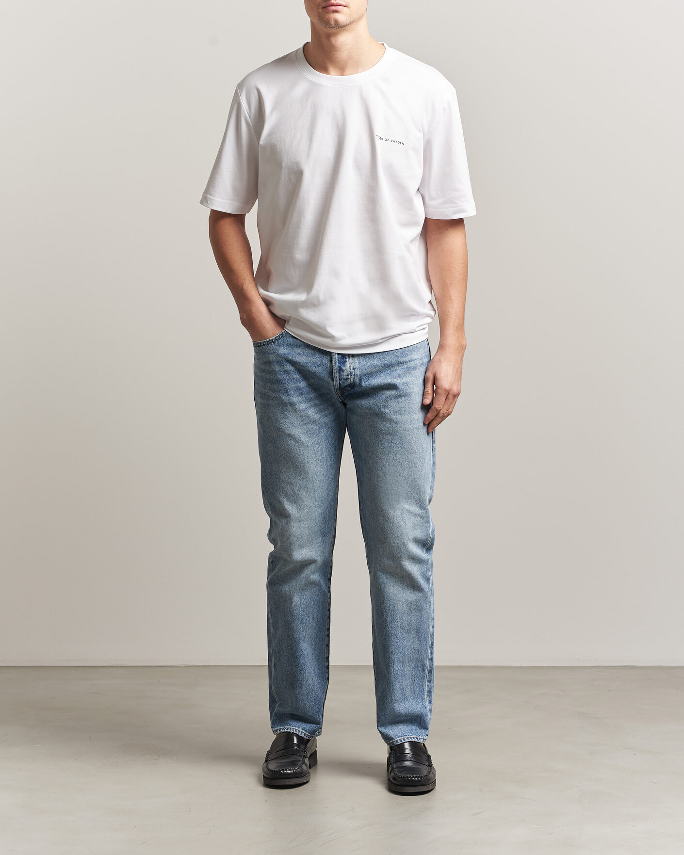 Mies | T-paidat | Tiger of Sweden | Pro Cotton Logo T-Shirt Pure White