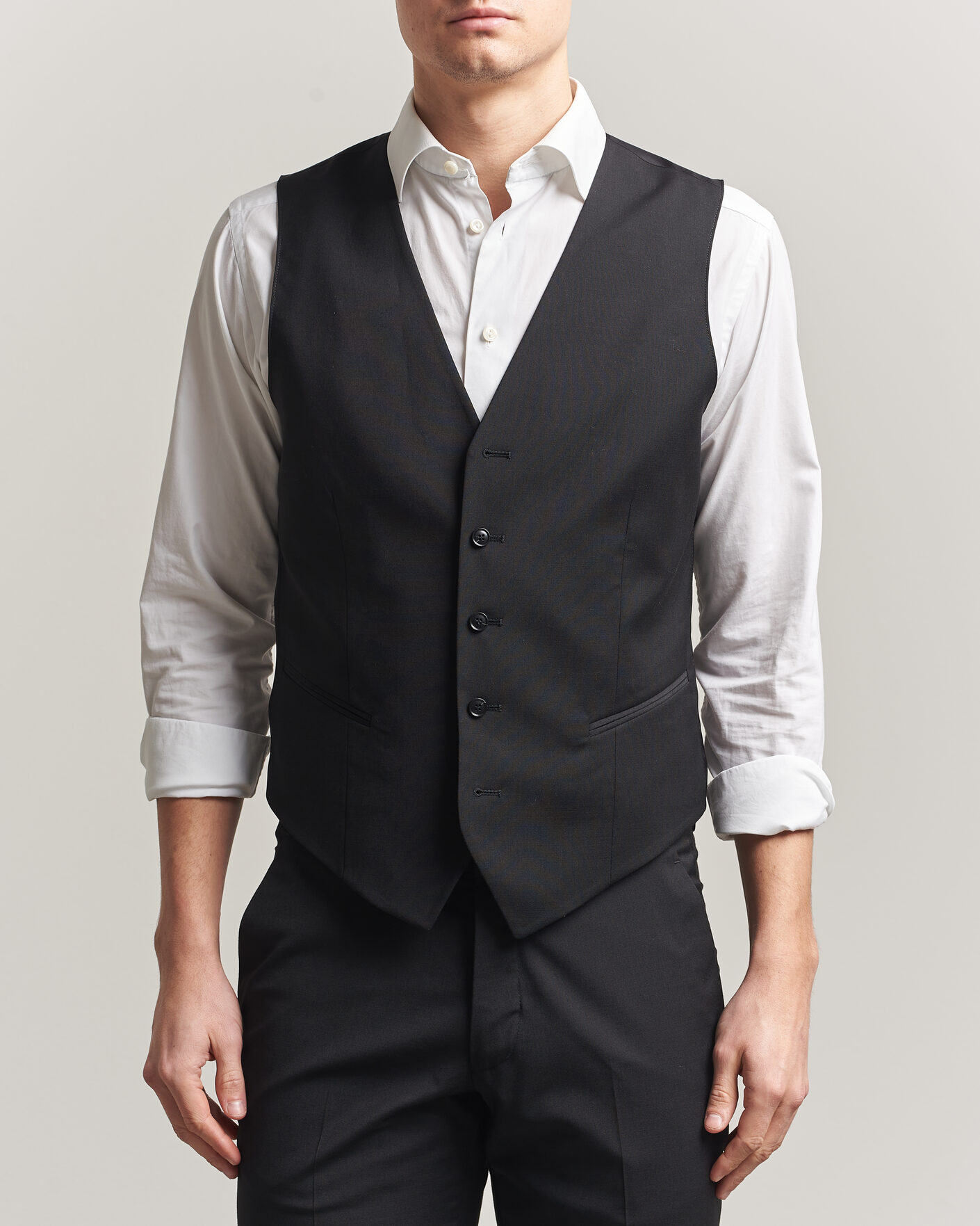 Mies | Ulkoliivit | Tiger of Sweden | Winston Wool Travel Waistcoat Black