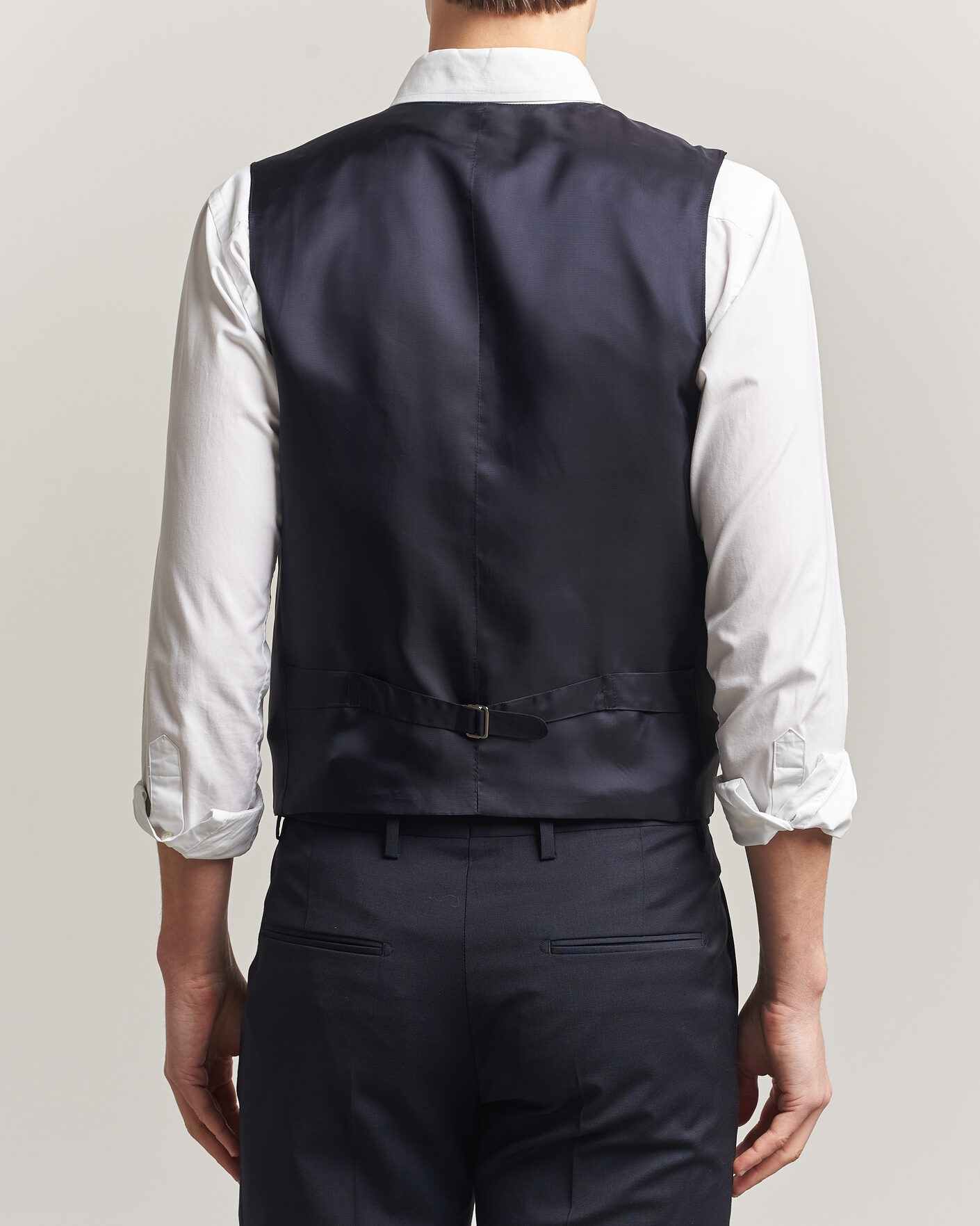 Mies | Ulkoliivit | Tiger of Sweden | Winston Wool Travel Waistcoat Dark Ink