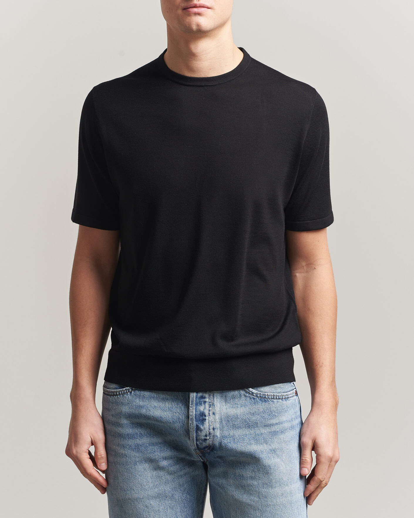 Mies | T-paidat | Tiger of Sweden | Connor Knitted Crew Neck T-Shirt Black