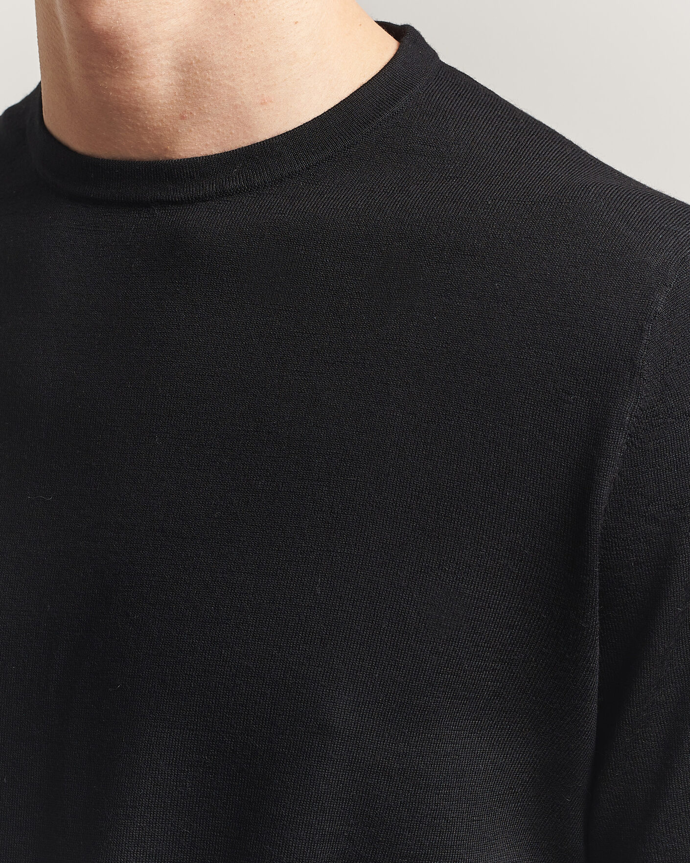 Mies | T-paidat | Tiger of Sweden | Connor Knitted Crew Neck T-Shirt Black