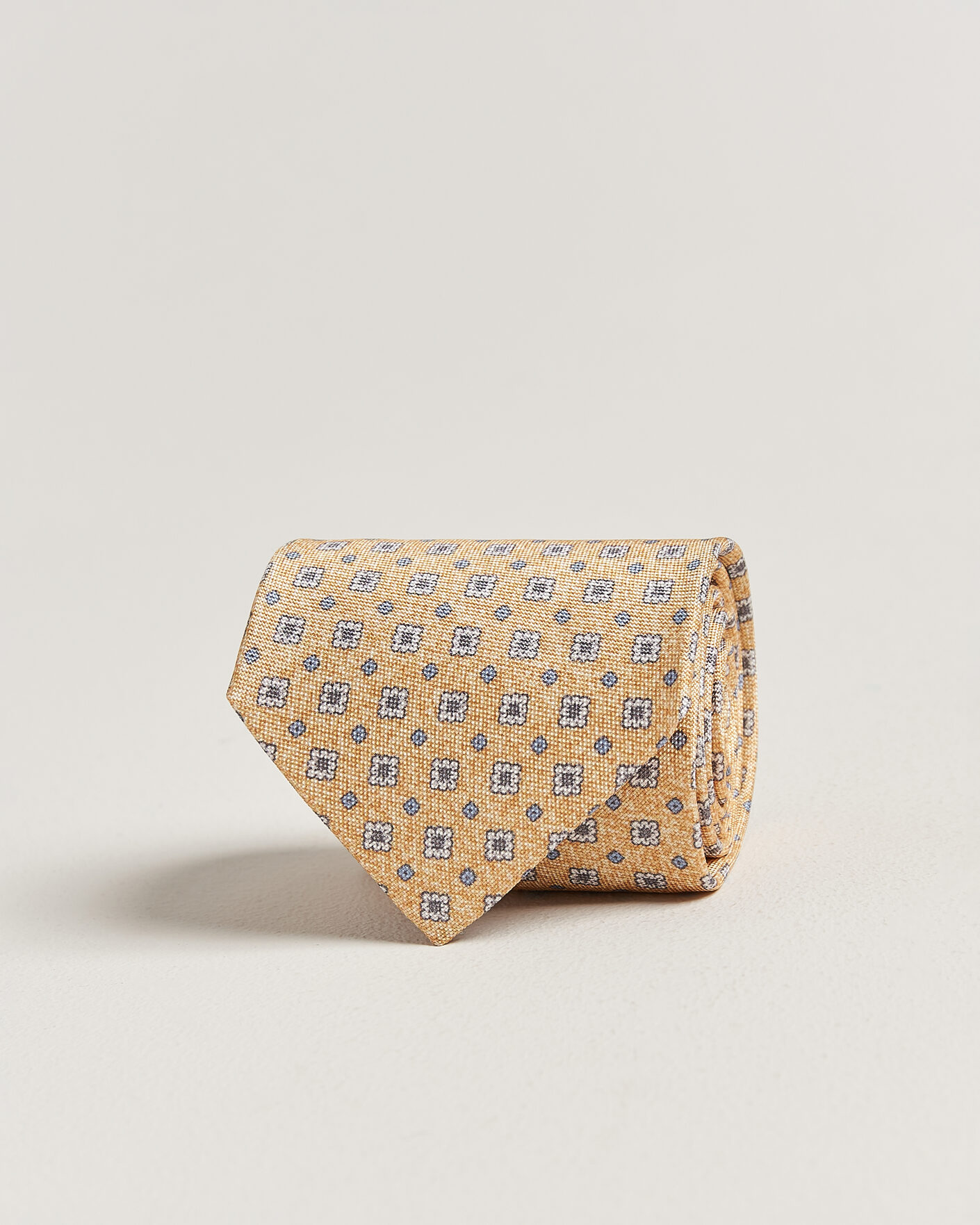 Mies | Solmiot | Amanda Christensen | Silk Oxford 8cm Flower Tie Yellow