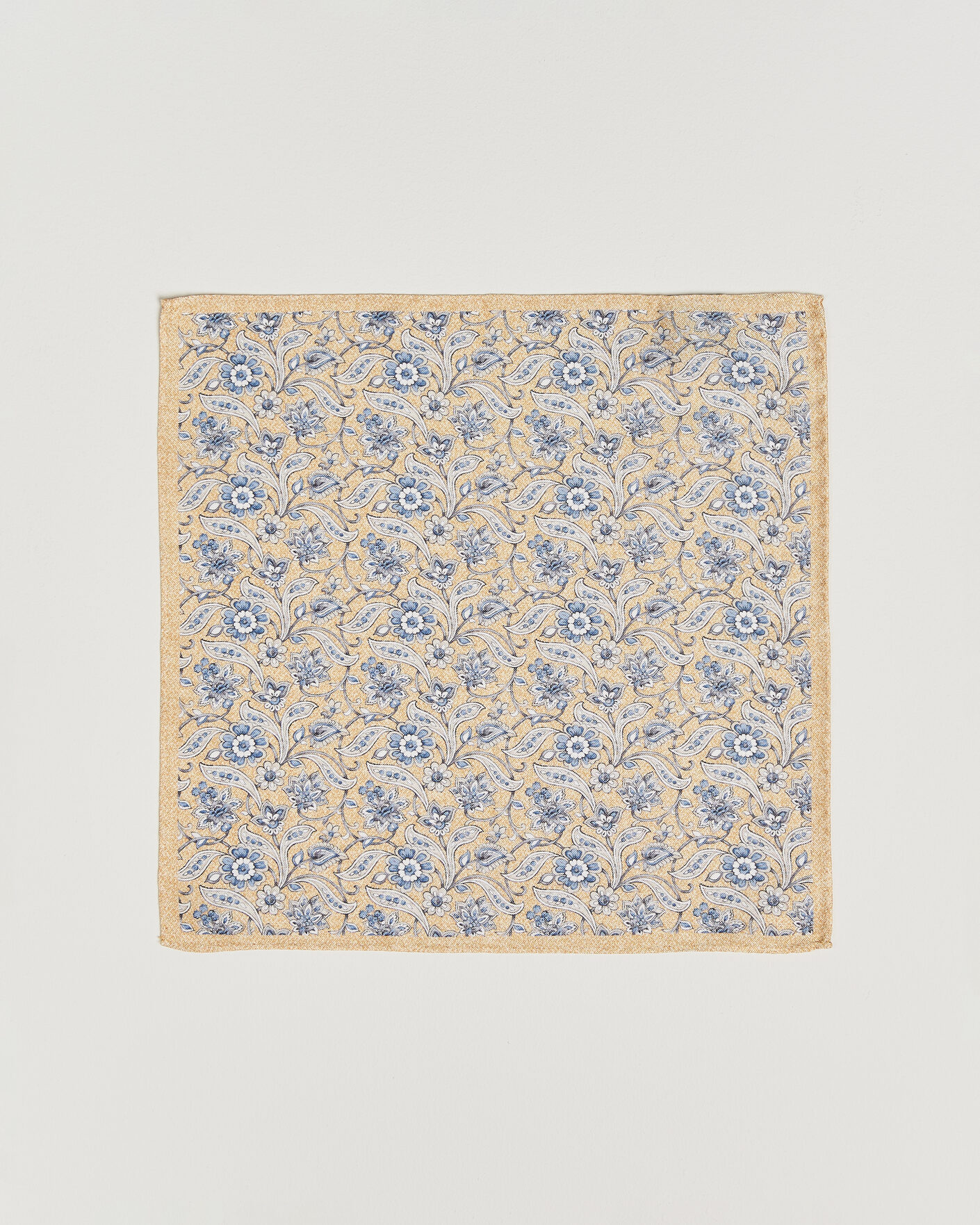 Mies | Taskuliinat | Amanda Christensen | Silk Oxford Large Flower Pocket Square Yellow