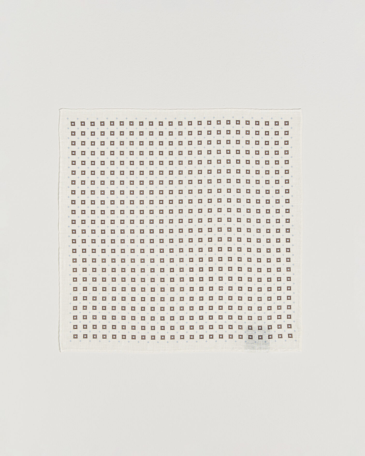 Mies | Taskuliinat | Amanda Christensen | Linen Medallion Pocket Square Cream