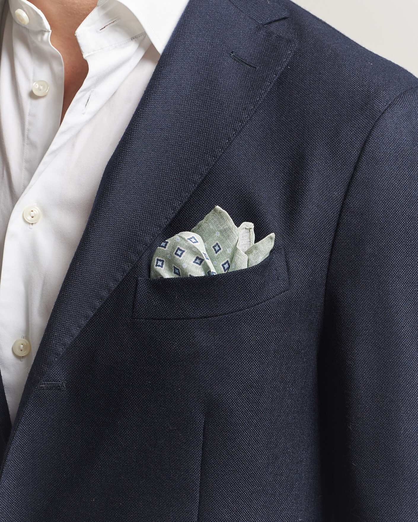 Mies | Taskuliinat | Amanda Christensen | Linen Medallion Pocket Square Green