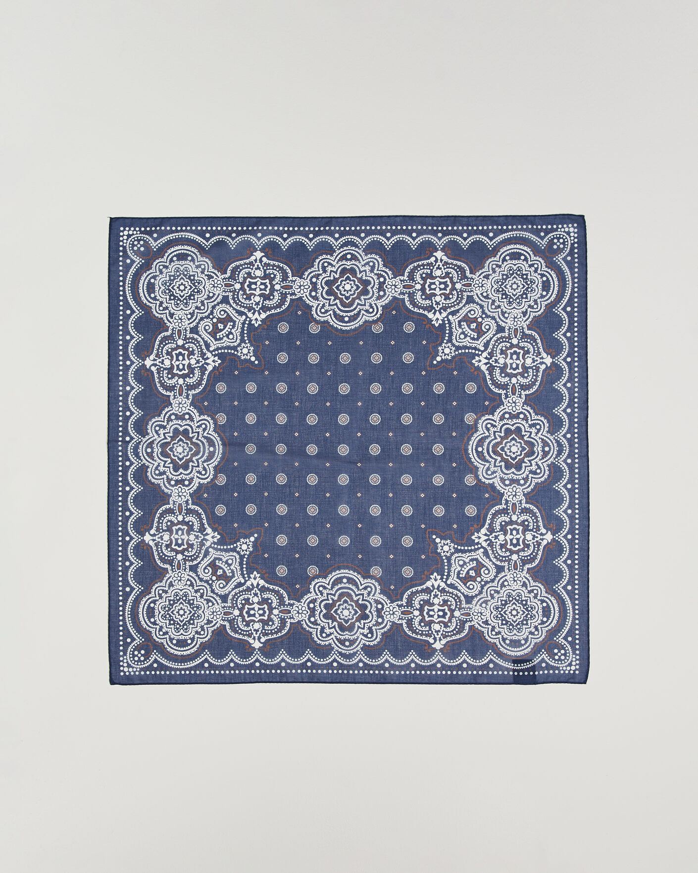 Mies | Huivit | Amanda Christensen | Cotton Voilé Medallion Bandana Navy