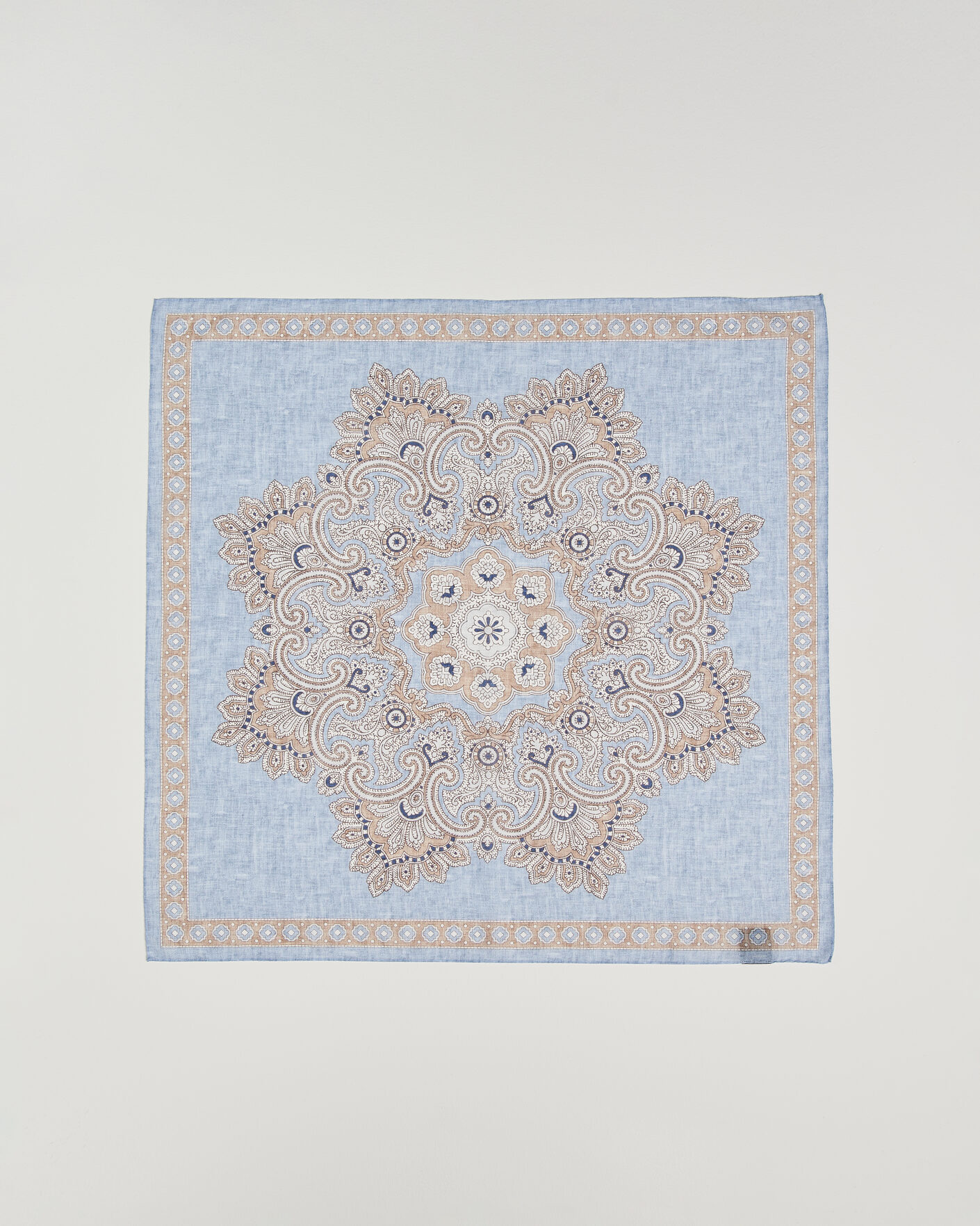 Mies | Huivit | Amanda Christensen | Cotton Voilé Large Paisley Bandana Blue