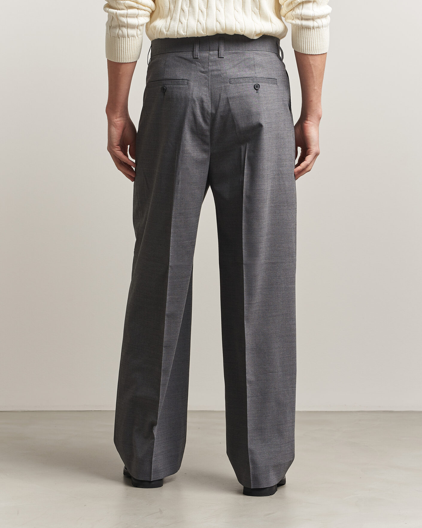Mies | Housut | Filippa K | Milo Wide Wool Pinstriped Trousers Mid Grey