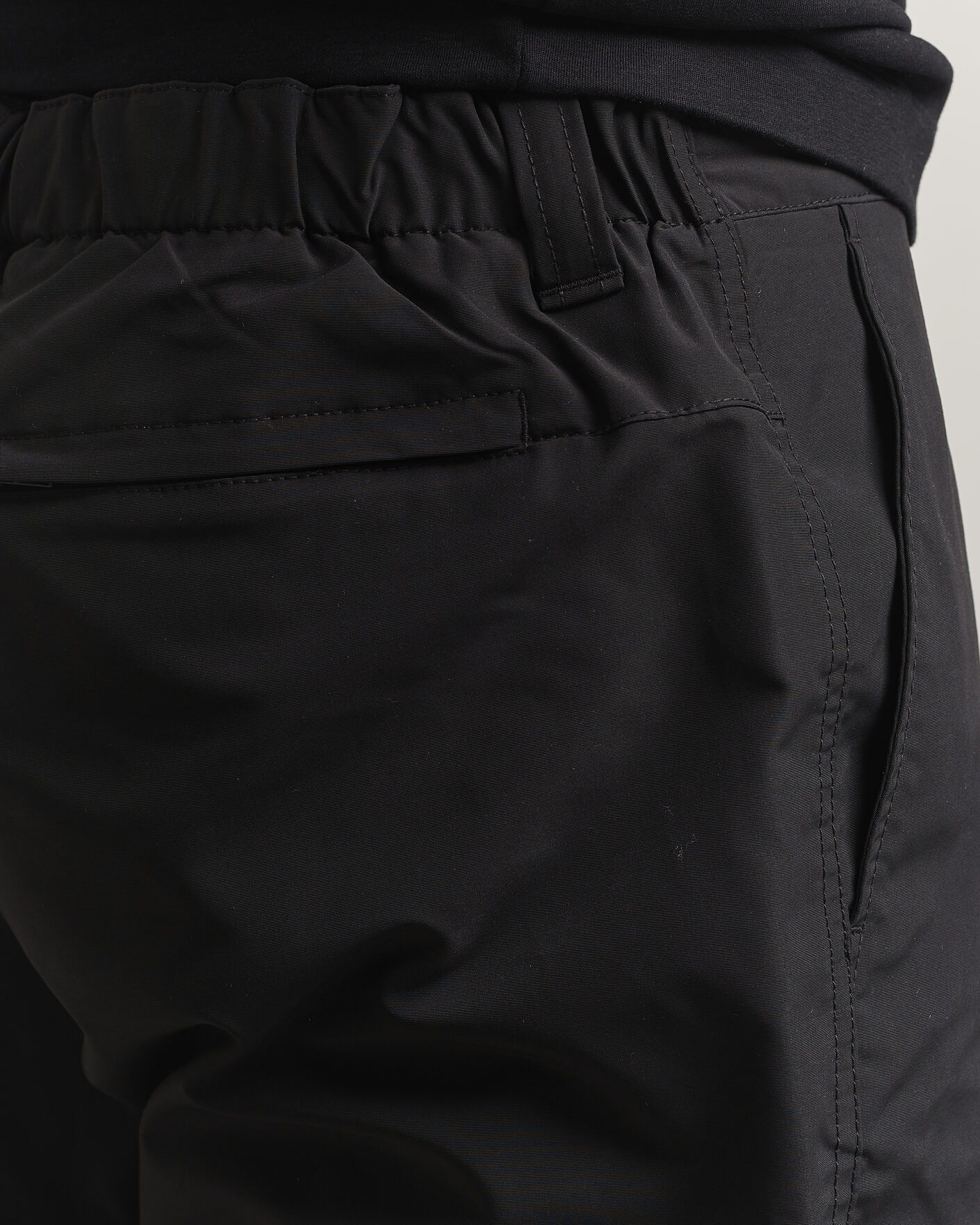 Mies | Housut | Filippa K | Nico Track Trousers Black