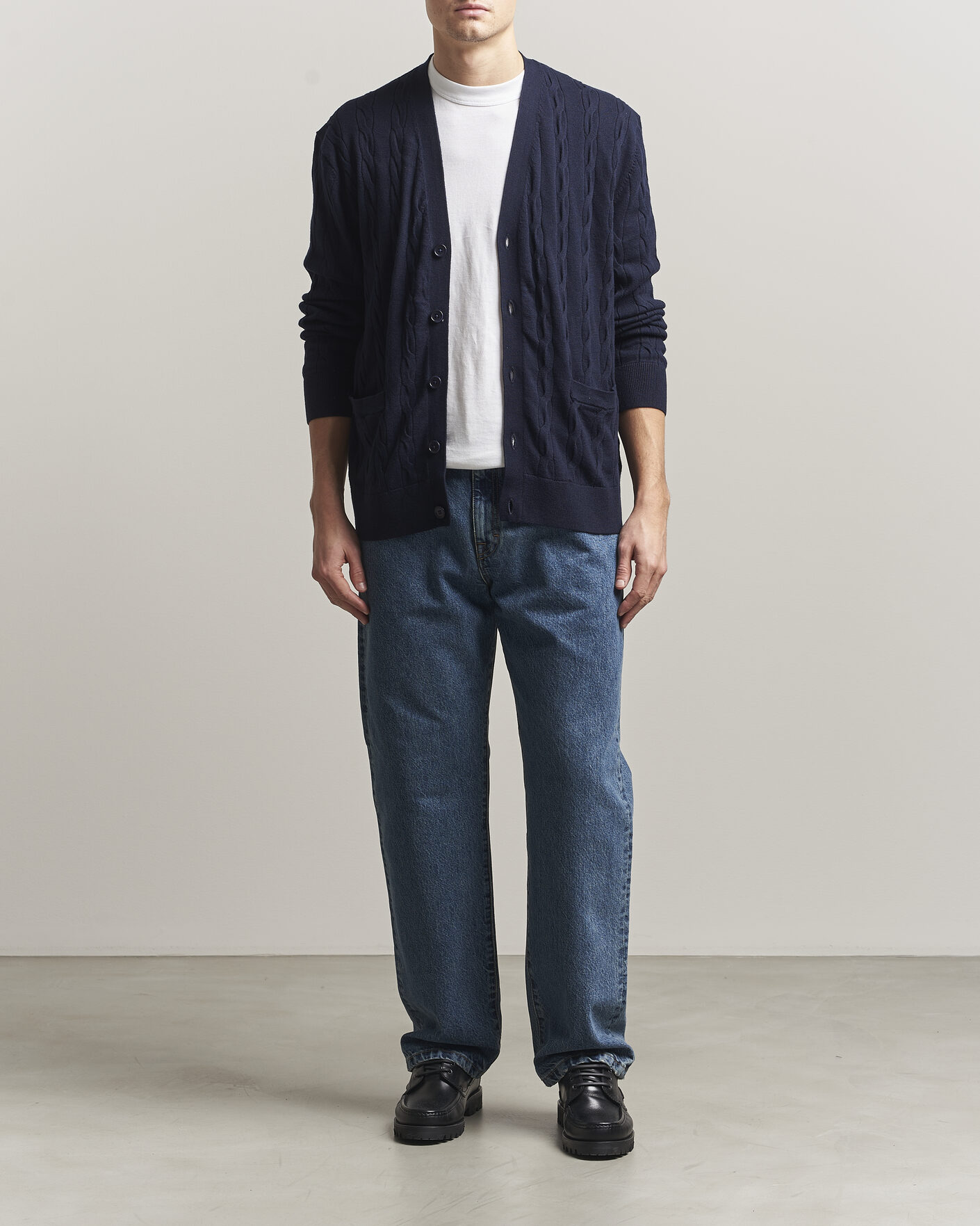 Mies | Farkut | Filippa K | Workwear Jeans Washed Mid Blue