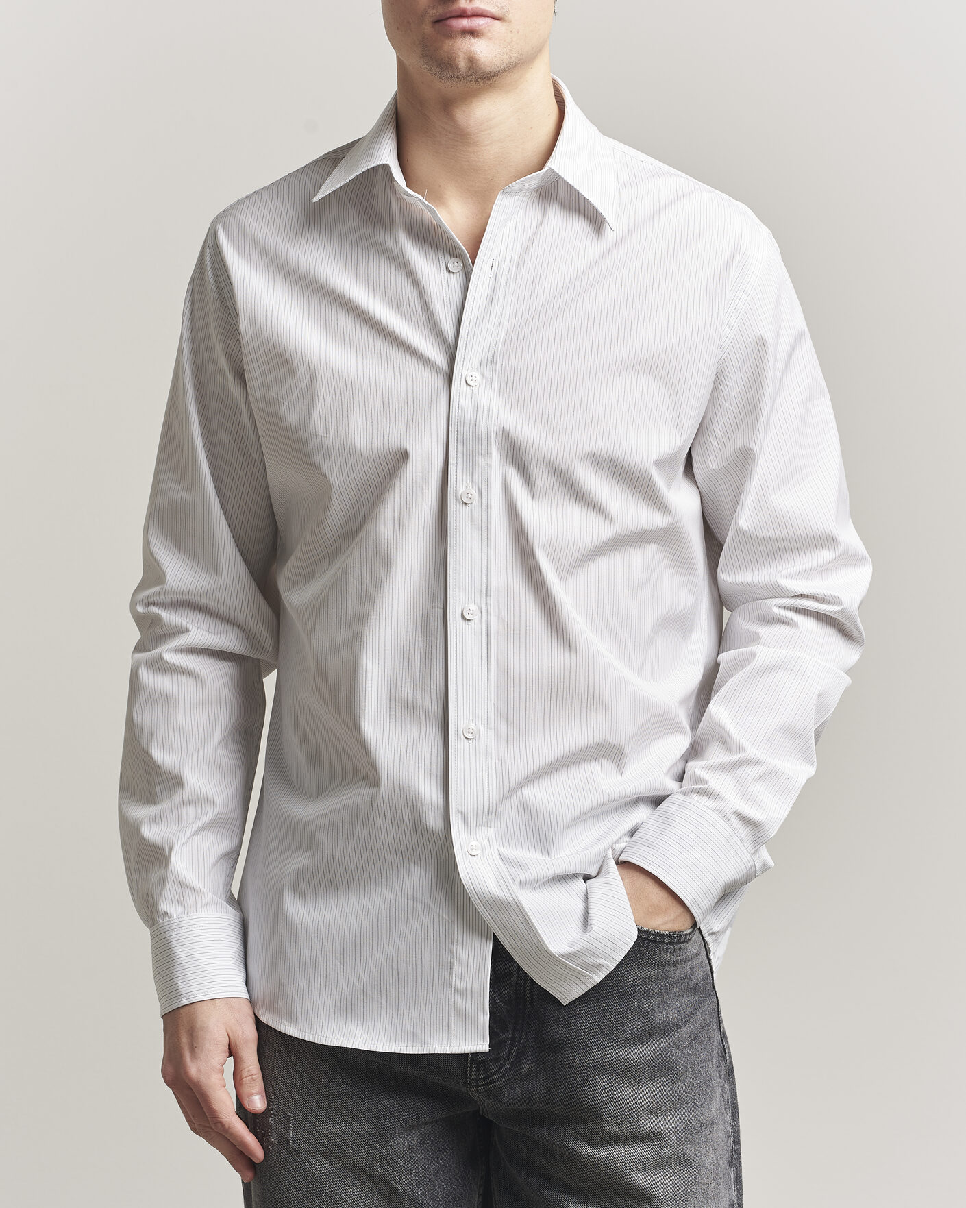 Mies | Kauluspaidat | Filippa K | Cotton Poplin Striped Shirt White/Black