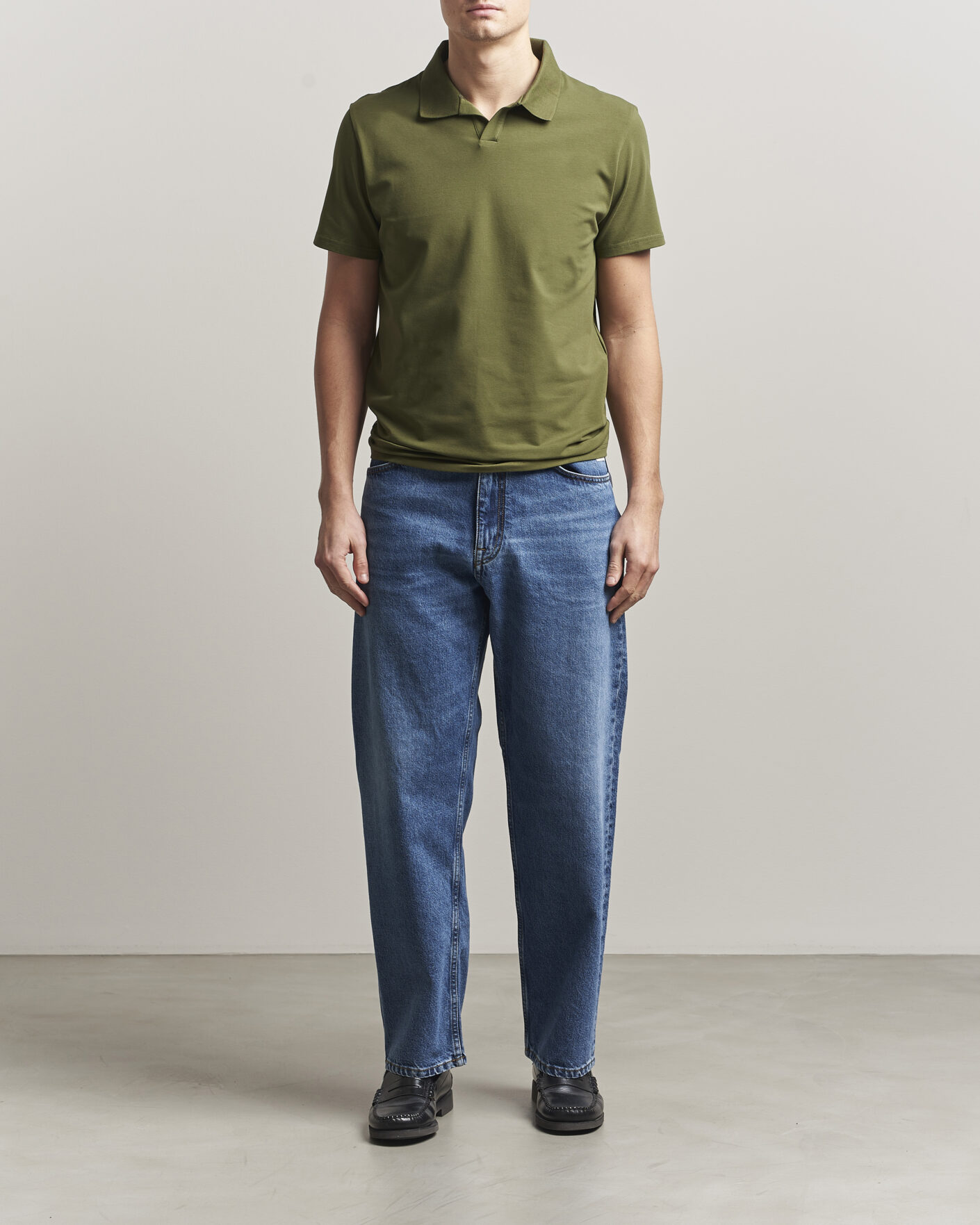 Mies | Pikeet | Filippa K | Soft Lycra Polo T-Shirt Laurel Green