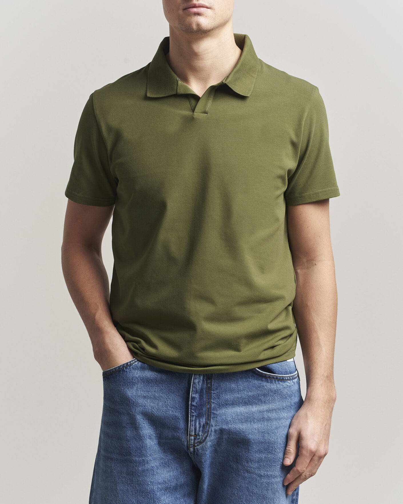 Mies | Pikeet | Filippa K | Soft Lycra Polo T-Shirt Laurel Green