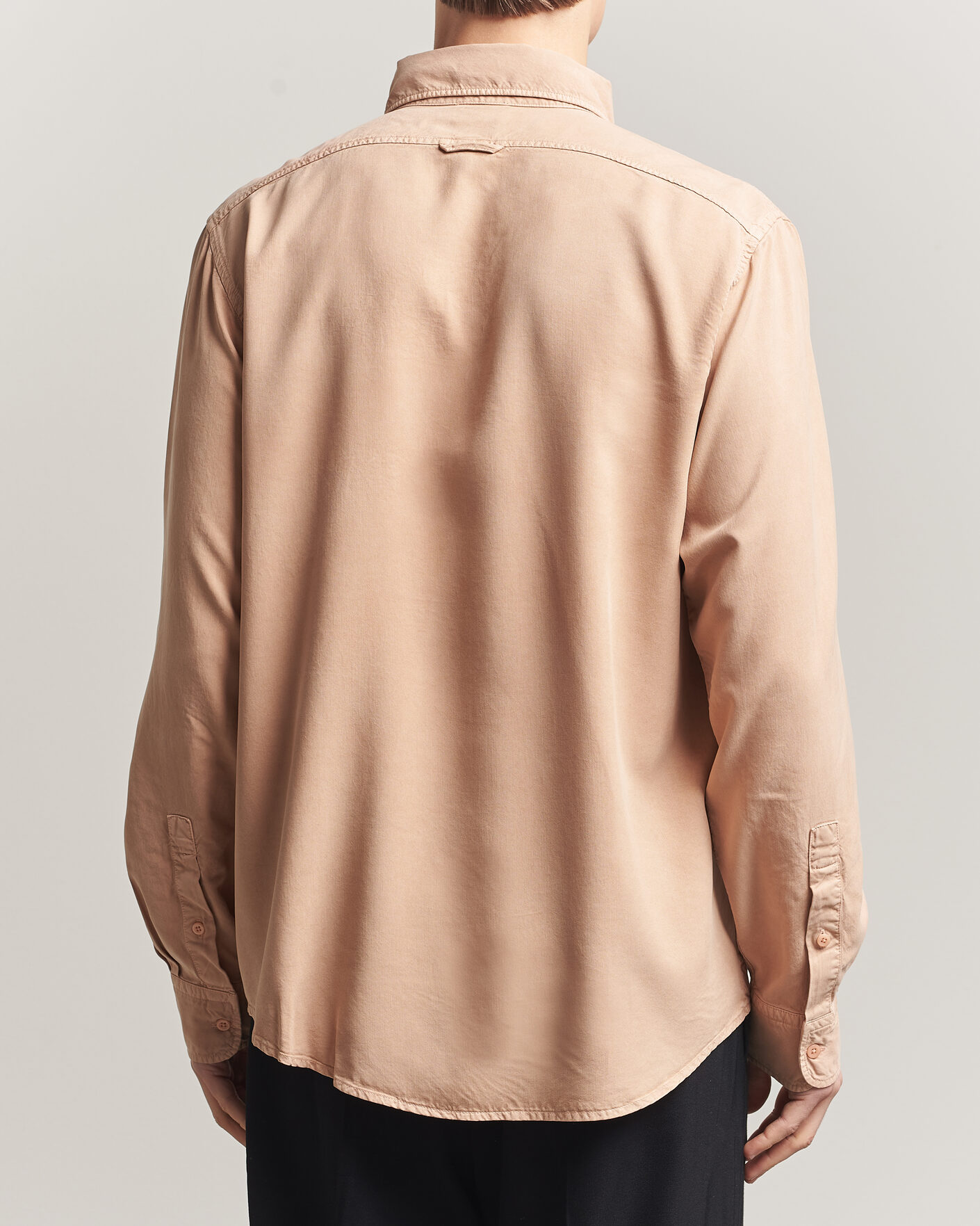 Mies | Kauluspaidat | Filippa K | Zack Lyocell Shirt Beige