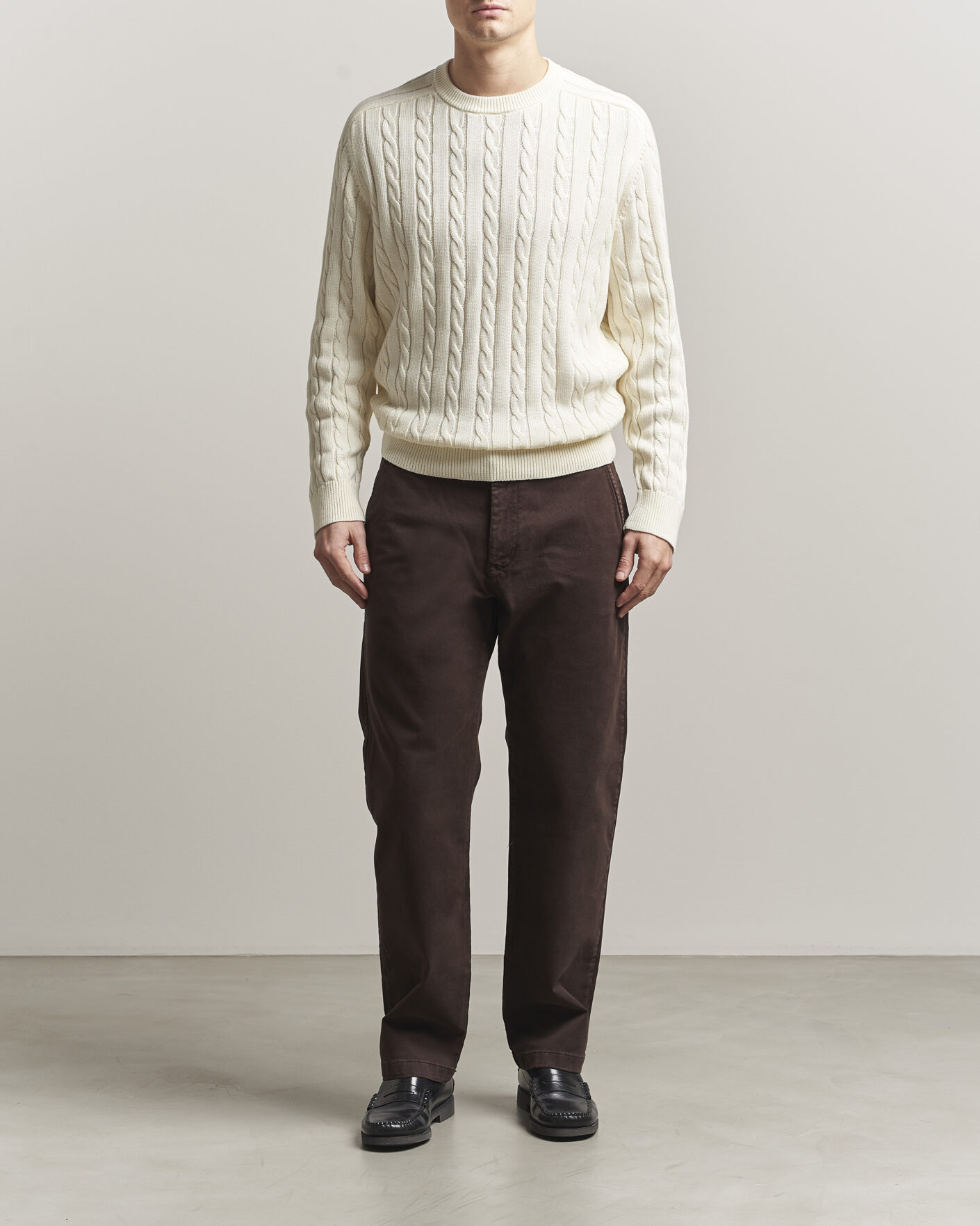 Mies | Puserot | Filippa K | Cotton Cable Crew Neck Sweater Calico White