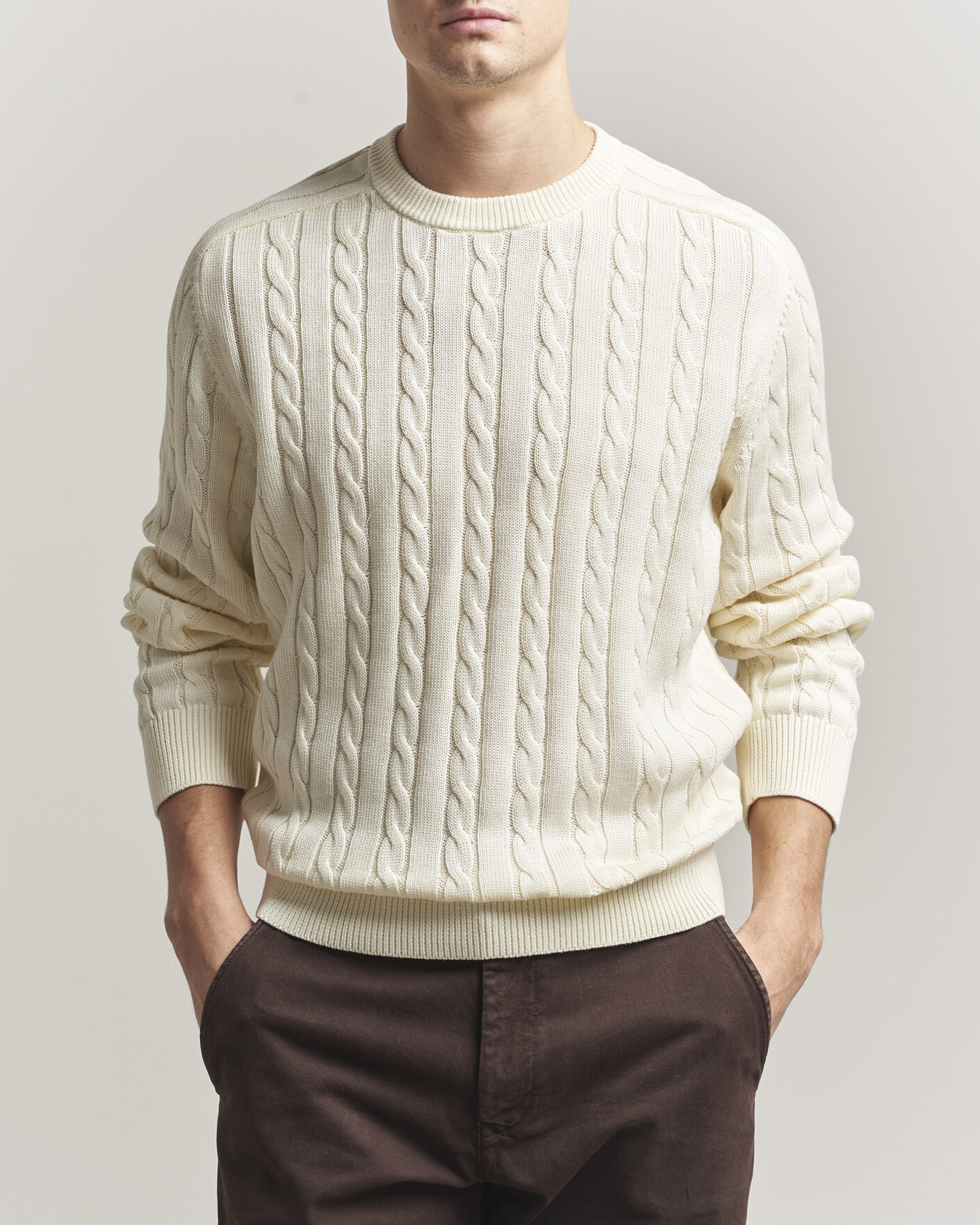 Mies | Puserot | Filippa K | Cotton Cable Crew Neck Sweater Calico White