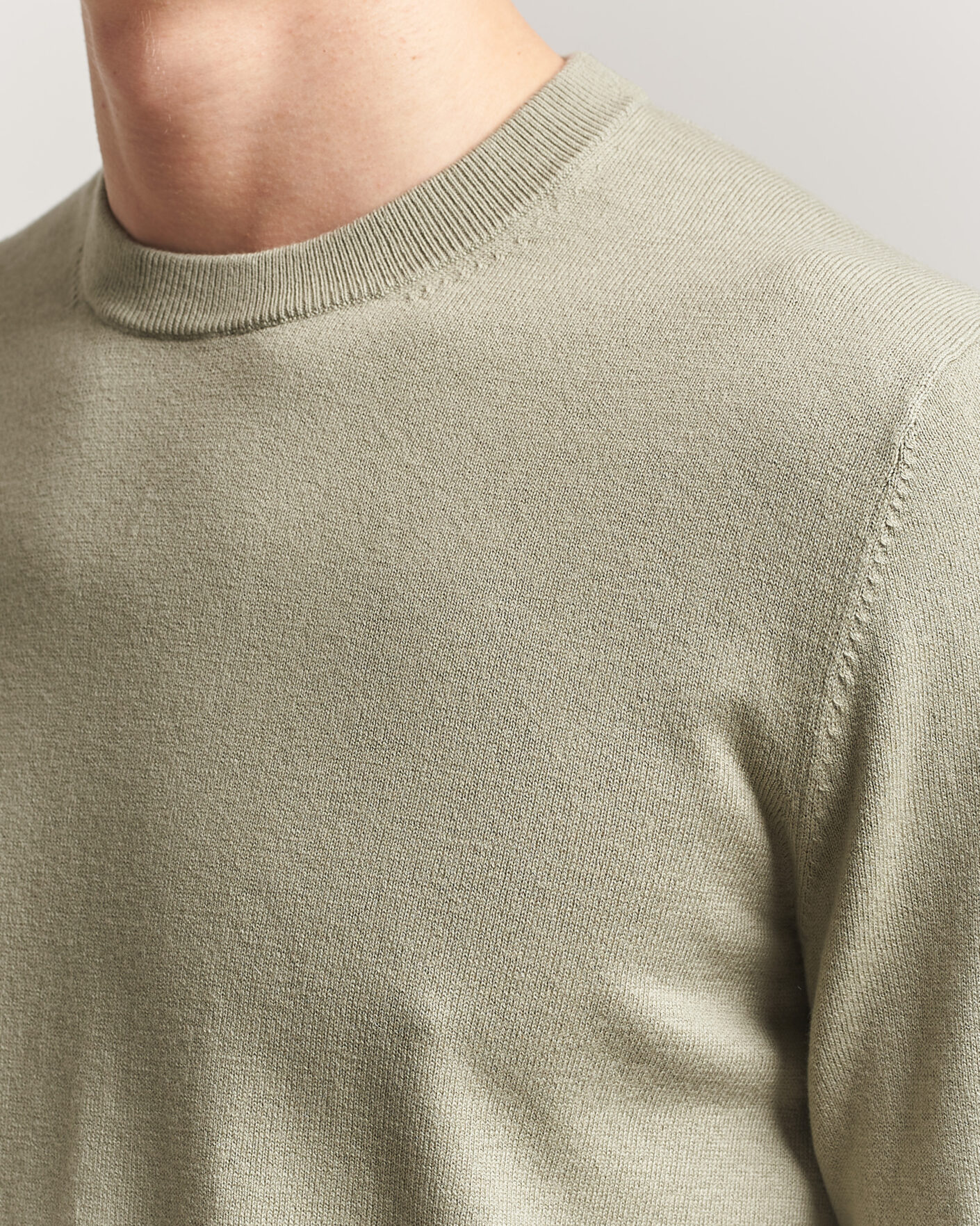Mies | Puserot | Filippa K | Cotton Merino Knitted Sweater Light Green