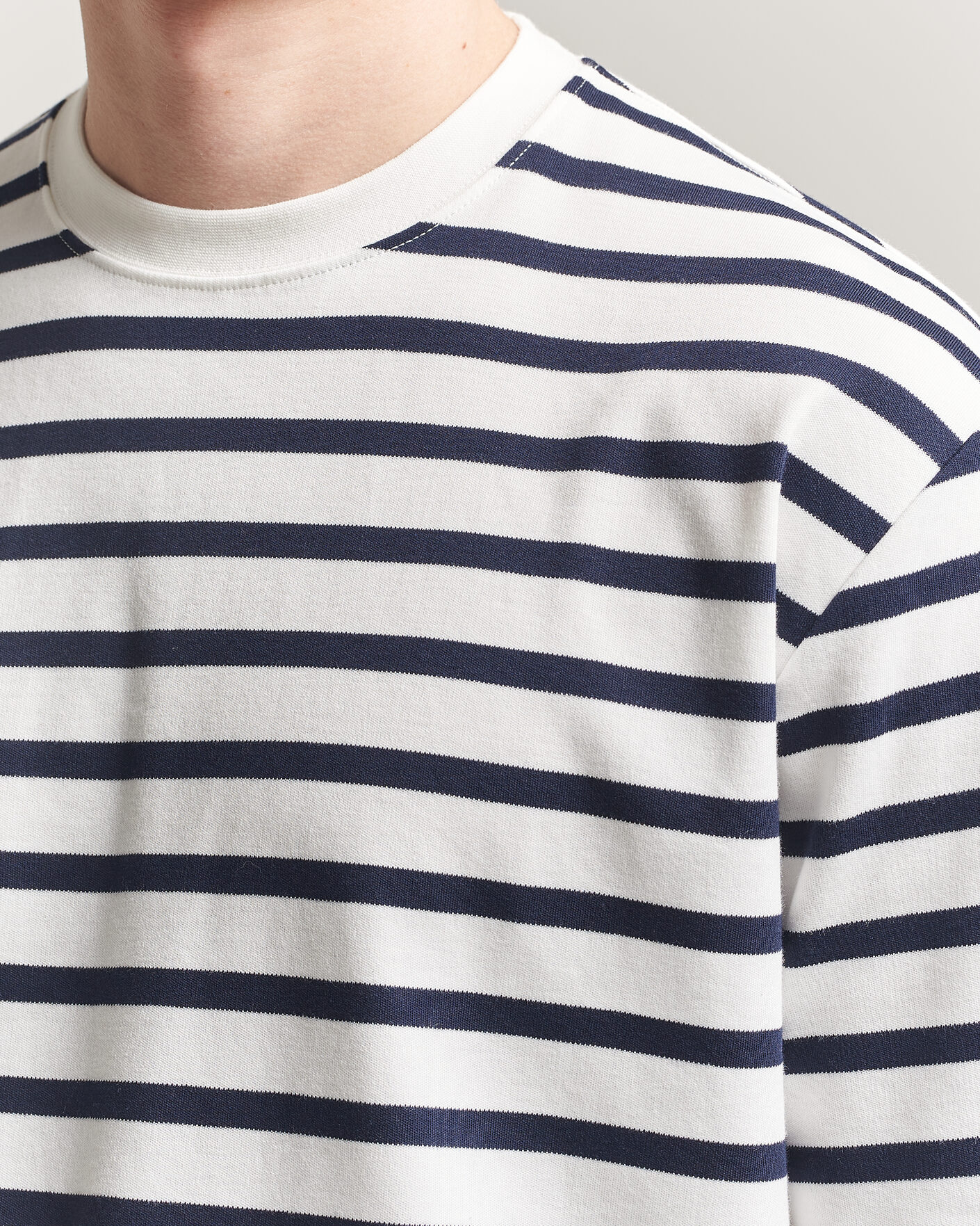 Mies | T-paidat | Filippa K | Striped Crew Neck T-Shirt White/Navy