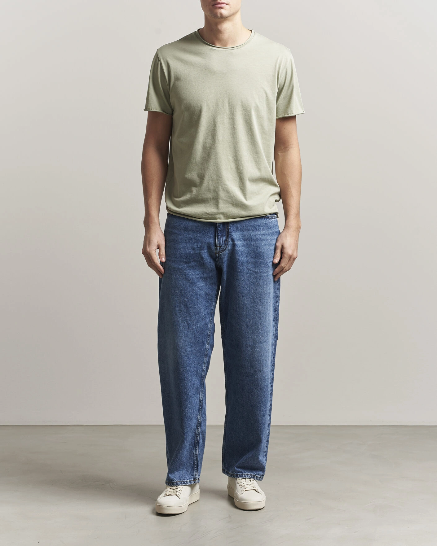 Mies | T-paidat | Filippa K | Roll Neck Crew Neck T-Shirt Light Green
