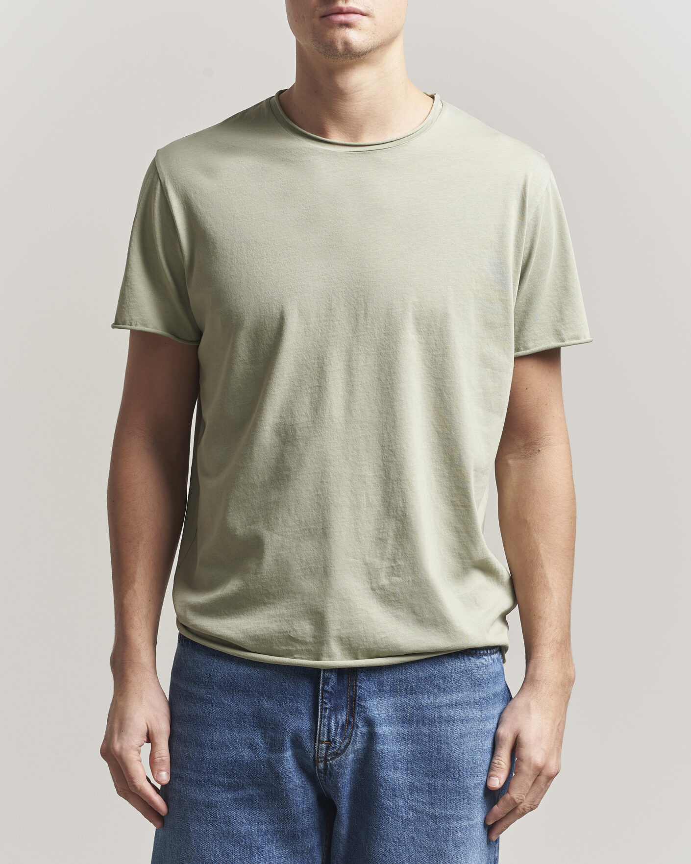 Mies | T-paidat | Filippa K | Roll Neck Crew Neck T-Shirt Light Green