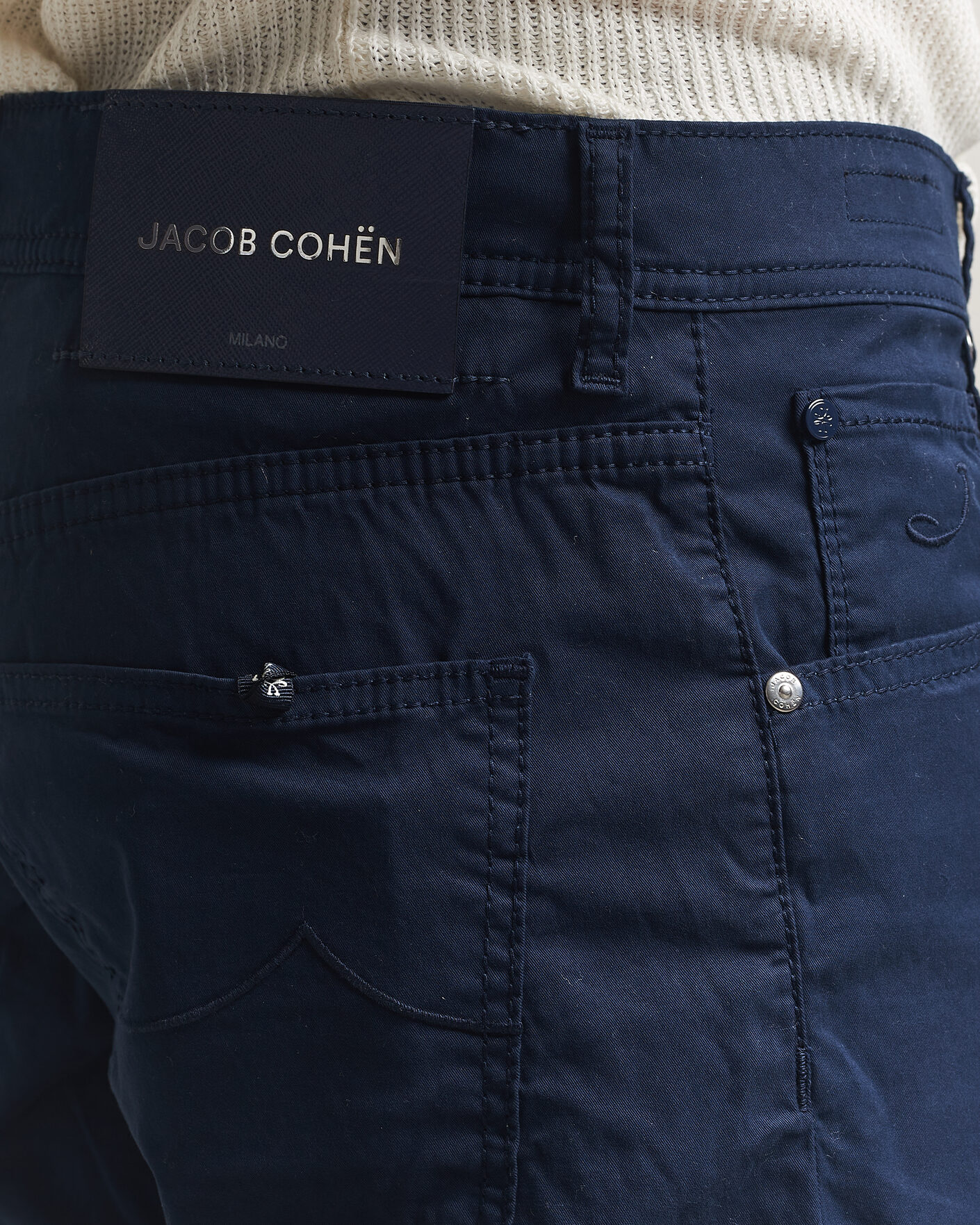 Mies | Shortsit | Jacob Cohën | Nicolas Cotton Gabardine Shorts Navy