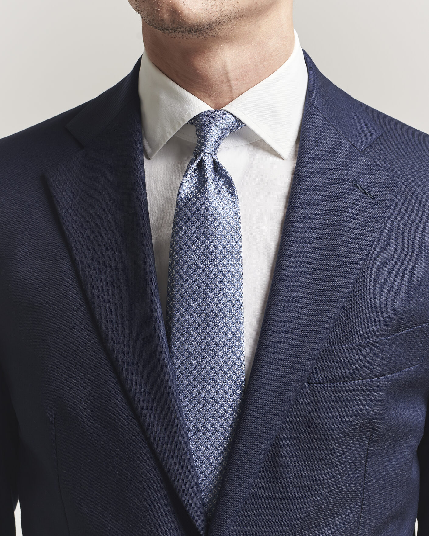 Mies | Solmiot | Canali | Micro Structure Silk Tie Light Blue