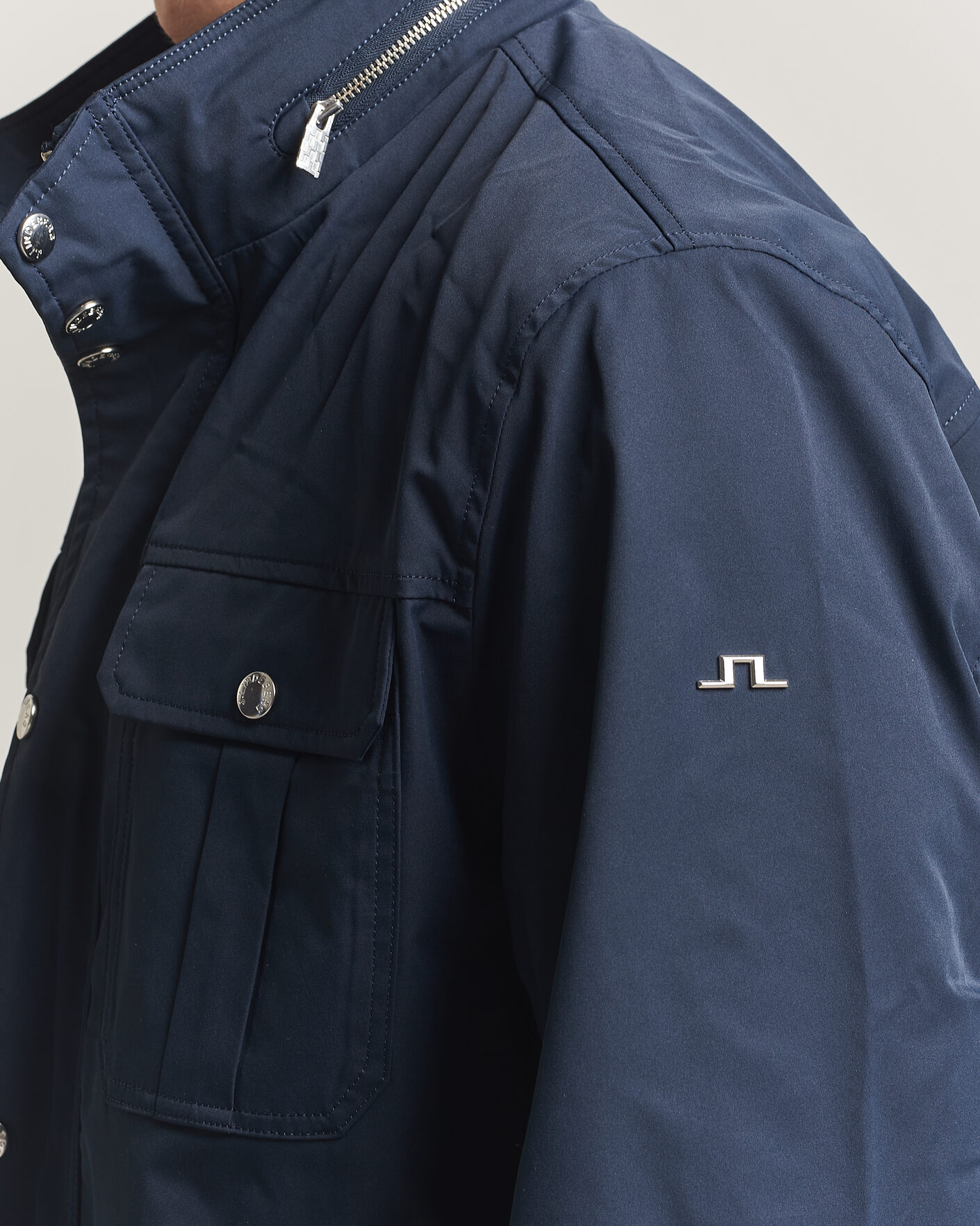 Mies | Takit | J.Lindeberg | Bailey Recyceled Poly Jacket JL Navy
