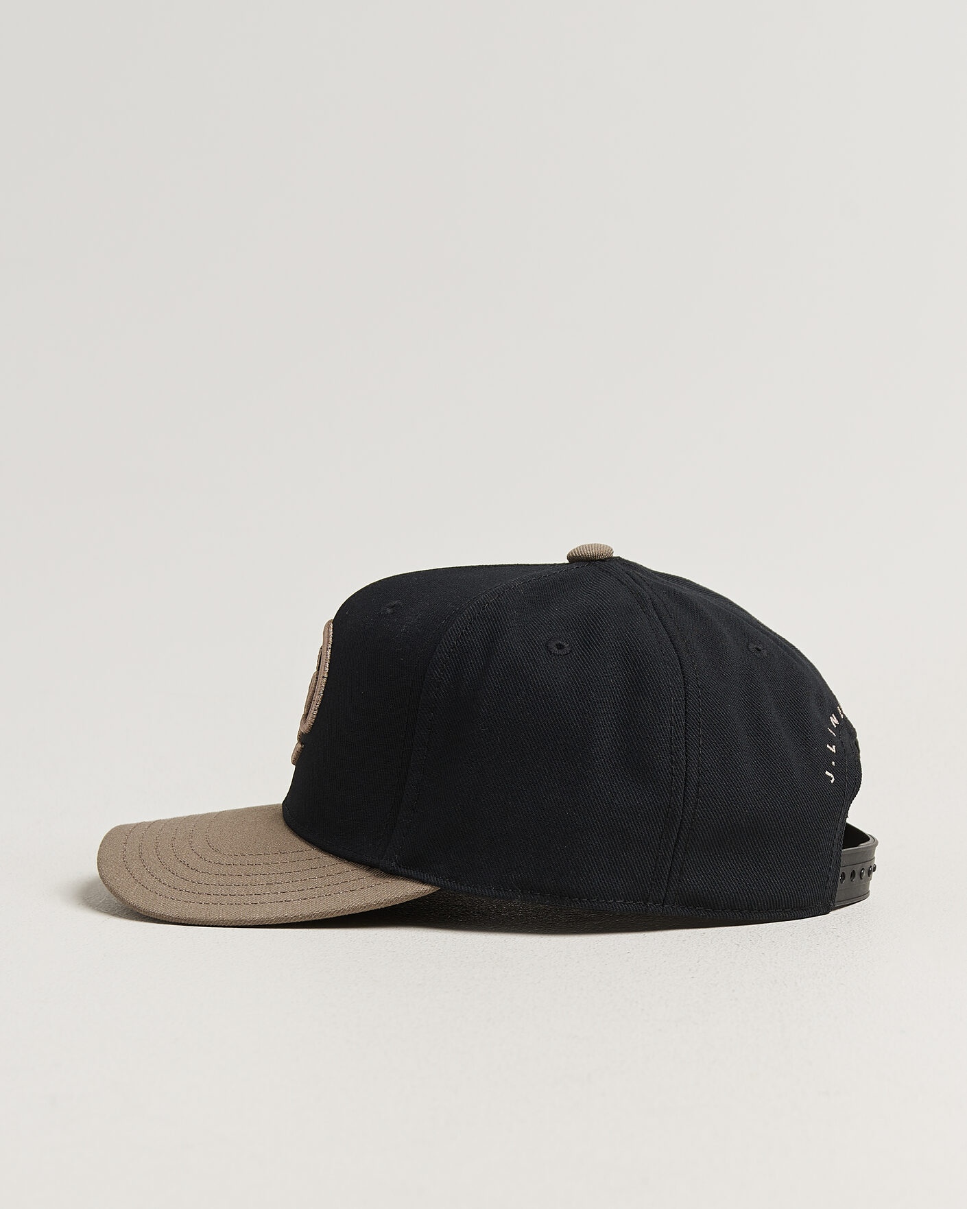 Mies | Päähineet | J.Lindeberg | Caddie Cap Black