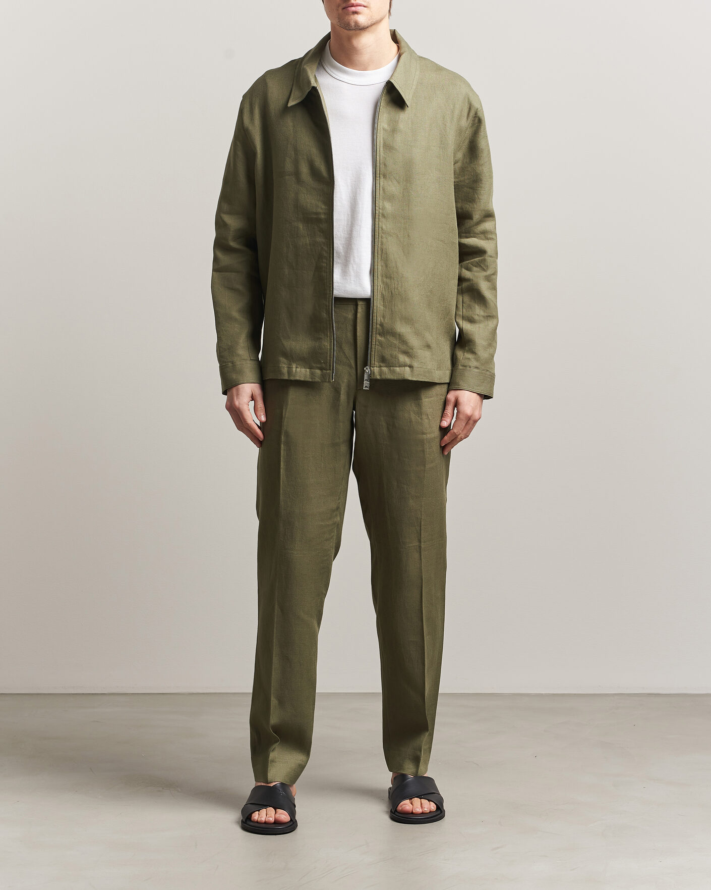 Mies | Housut | J.Lindeberg | Soren Drape Linen Pants Kalamata