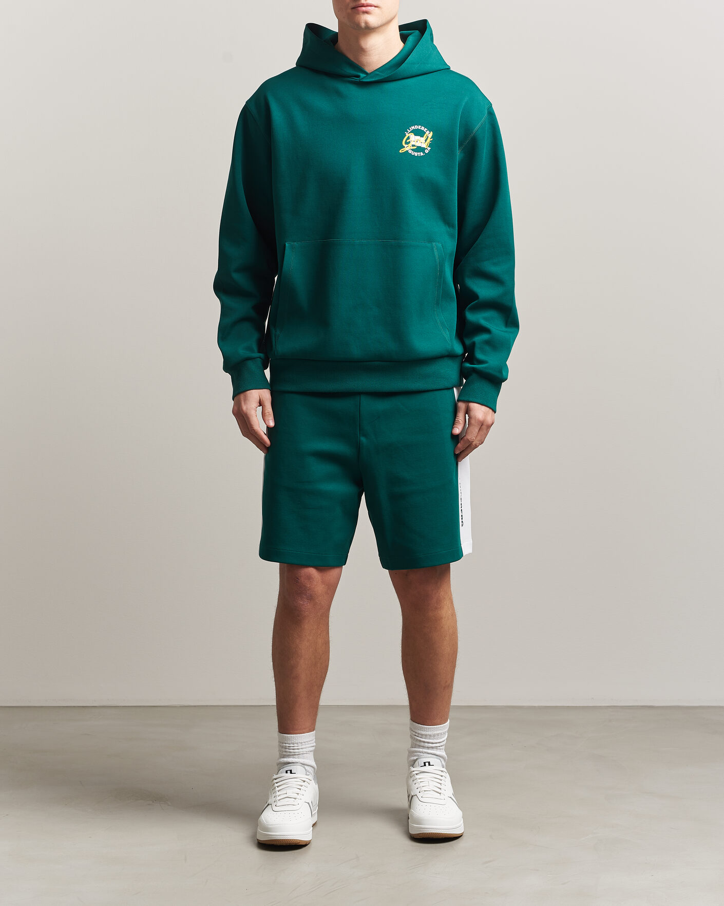 Mies | Shortsit | J.Lindeberg | Gusta Masters Tour Sweatshorts Forest Biome