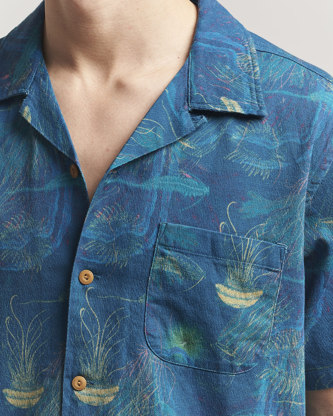 Mies | Kauluspaidat | Nudie Jeans | Arvid Hawaii Shirt Deep Sea