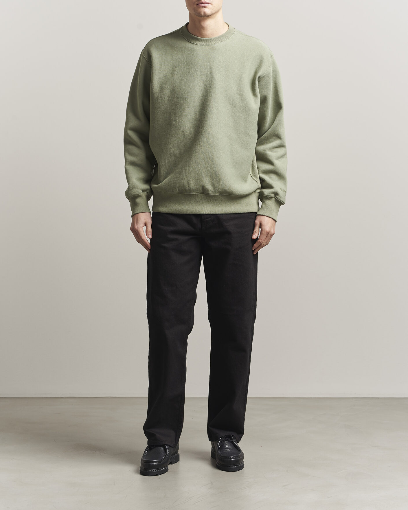 Mies | Puserot | Nudie Jeans | Hasse Crew Neck Sweatshirt Green