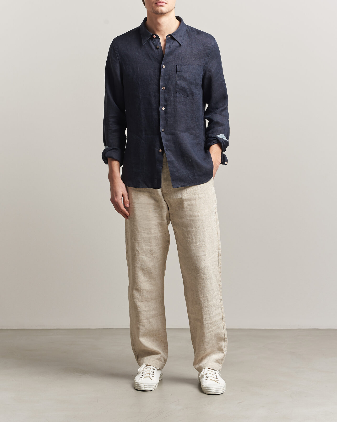 Mies | Kauluspaidat | PS Paul Smith | Tailored Fit Linen Shirt Navy