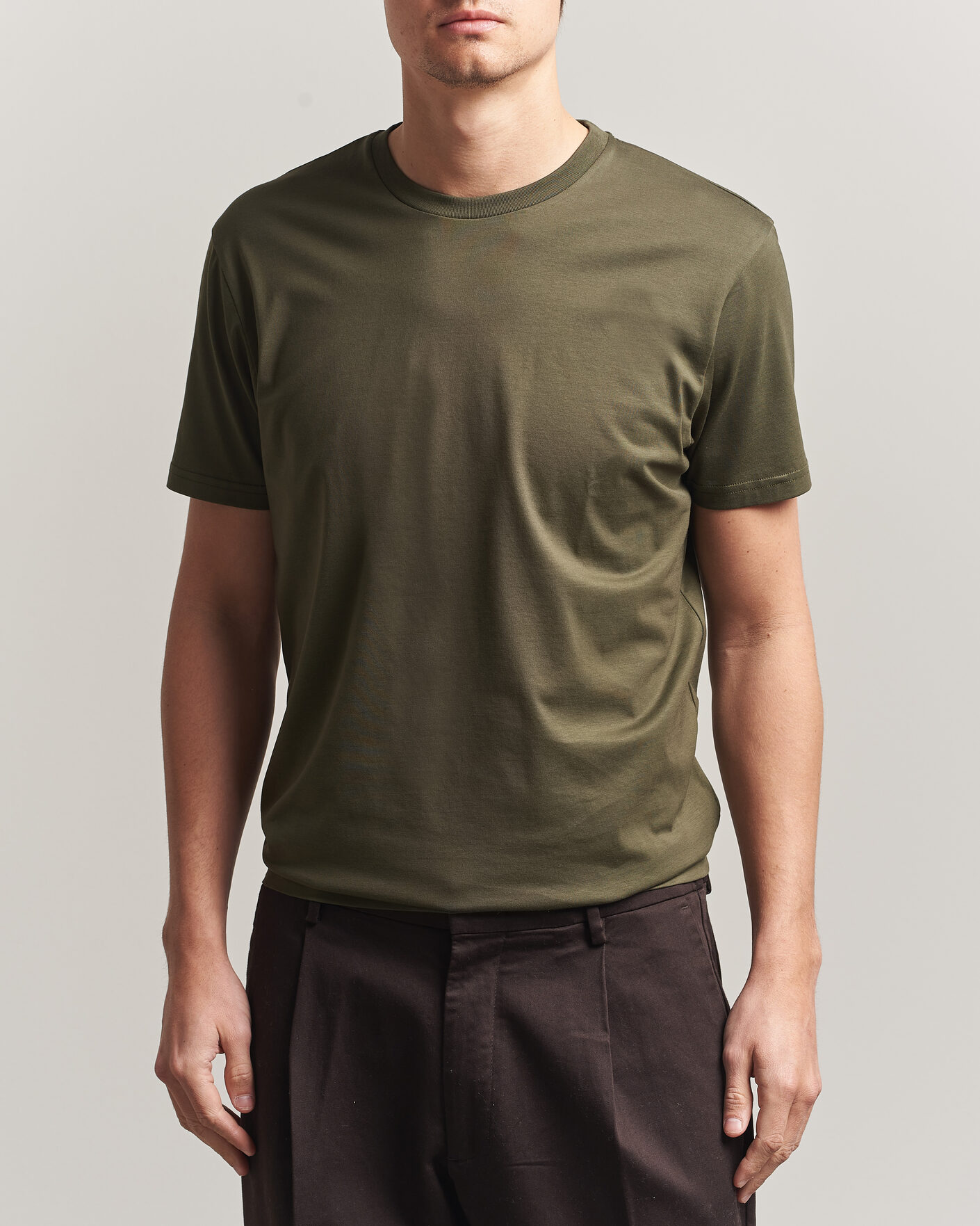 Mies | T-paidat | Sunspel | Riviera Midweight T-Shirt Deep Olive